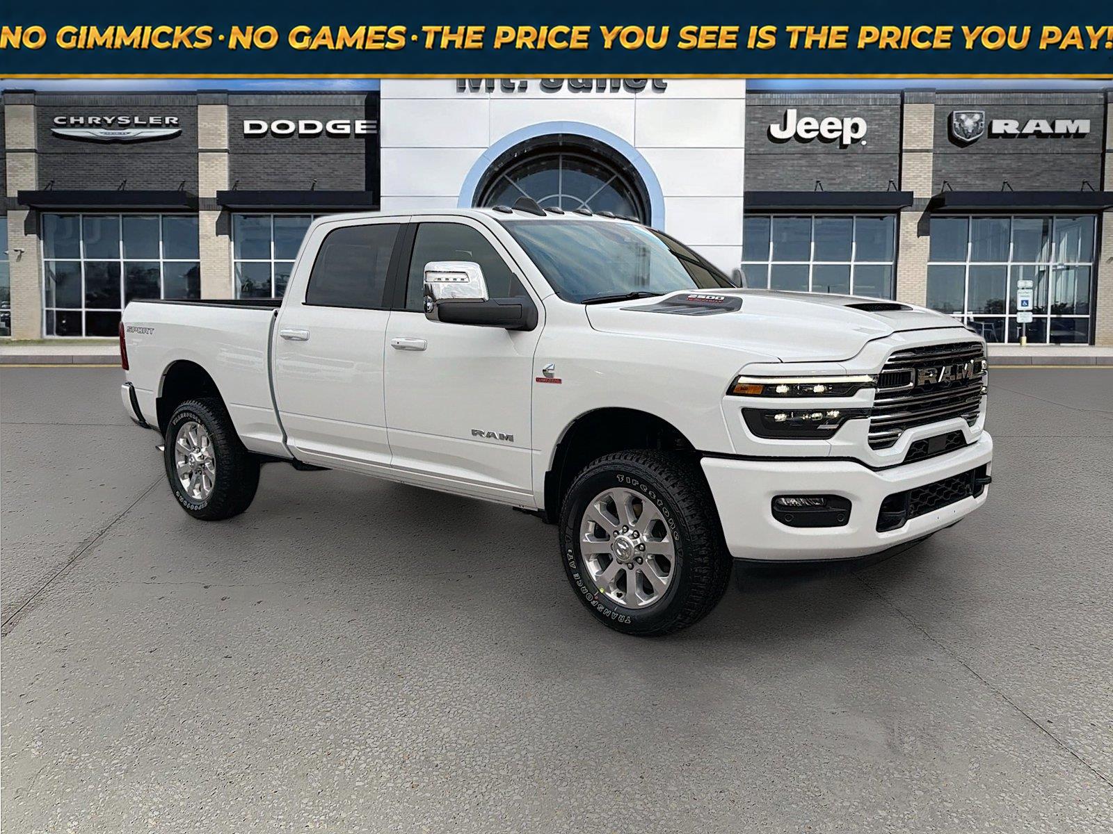 Bright White Clearcoat 2026 RAM 2500 Pickup Truck Four-Wheel Drive 8-Speed Automatic