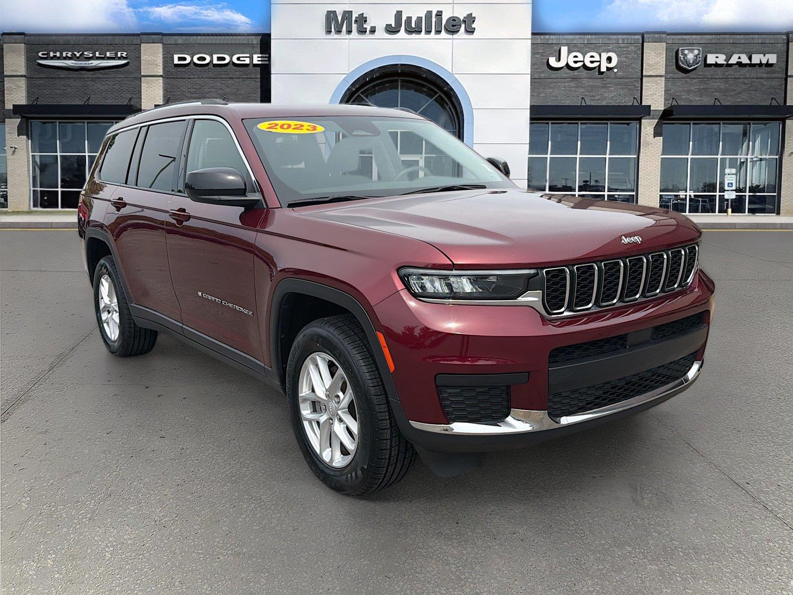  2023 Jeep Grand Cherokee L Laredo RWD   