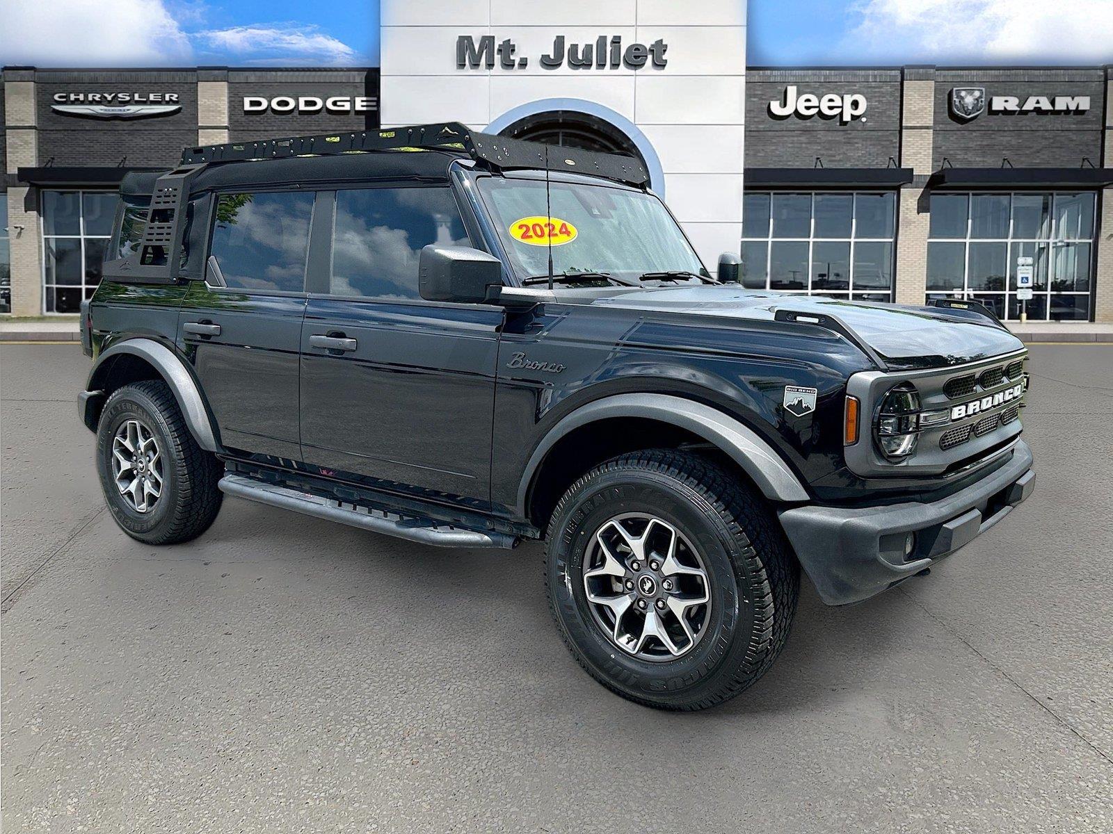 Shadow Black 2024 Ford Bronco SUV / Crossover Four-Wheel Drive 7-Speed Manual