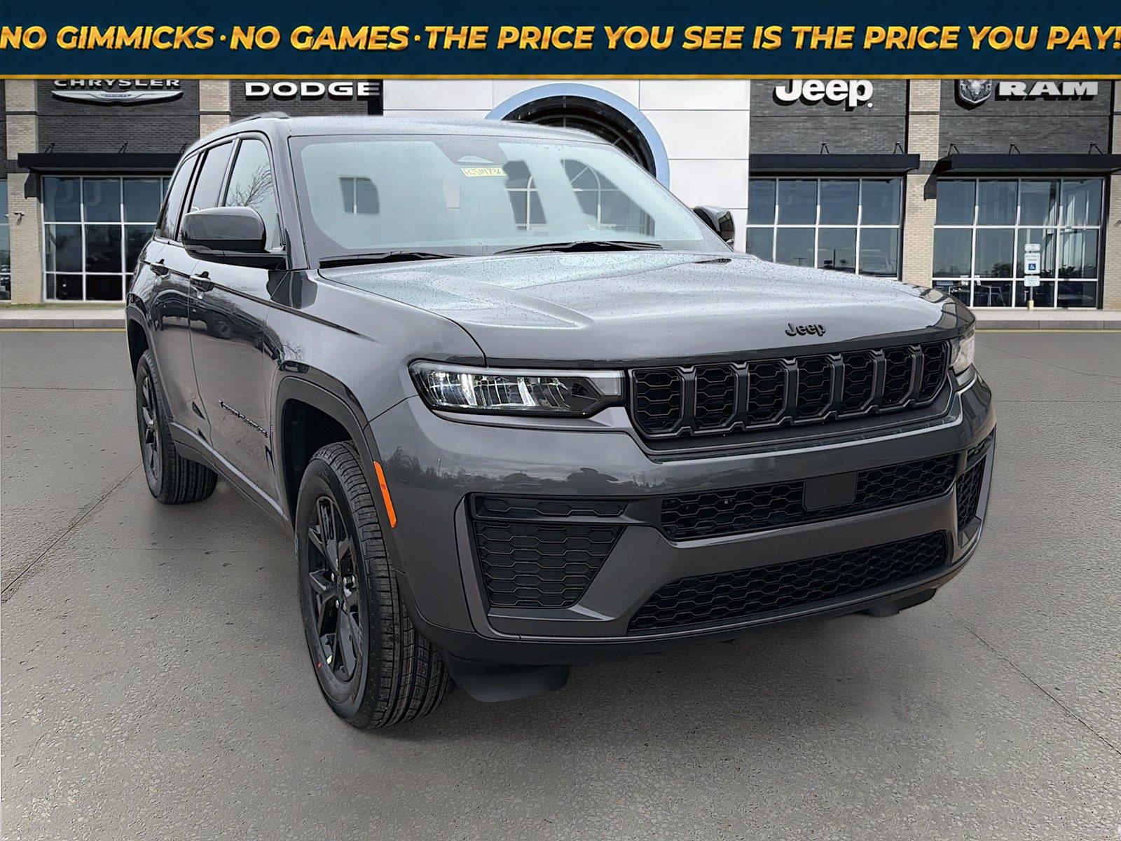 Baltic Gray Metallic Clearcoat 2026 Jeep Grand Cherokee SUV / Crossover Four-Wheel Drive 8-Speed Automatic