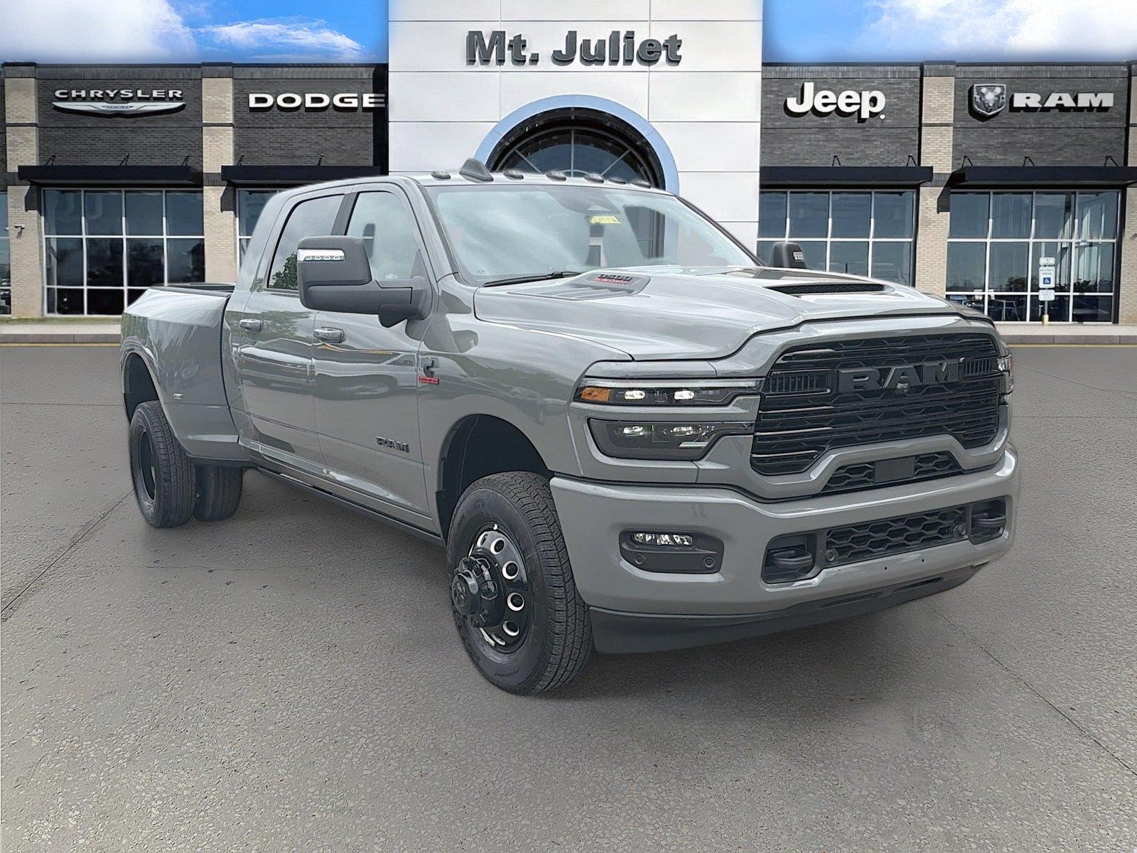 Ceramic Gray Clearcoat 2026 RAM 3500 Pickup Truck Four-Wheel Drive 8-Speed Automatic