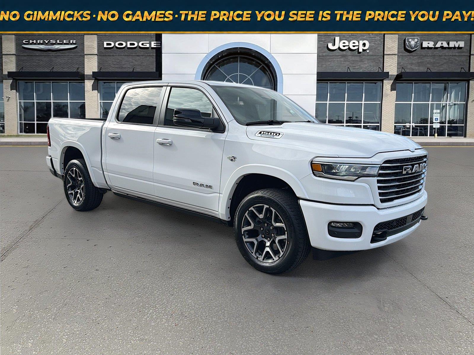 Bright White Clearcoat 2026 RAM 1500 Pickup Truck Four-Wheel Drive 8-Speed Automatic