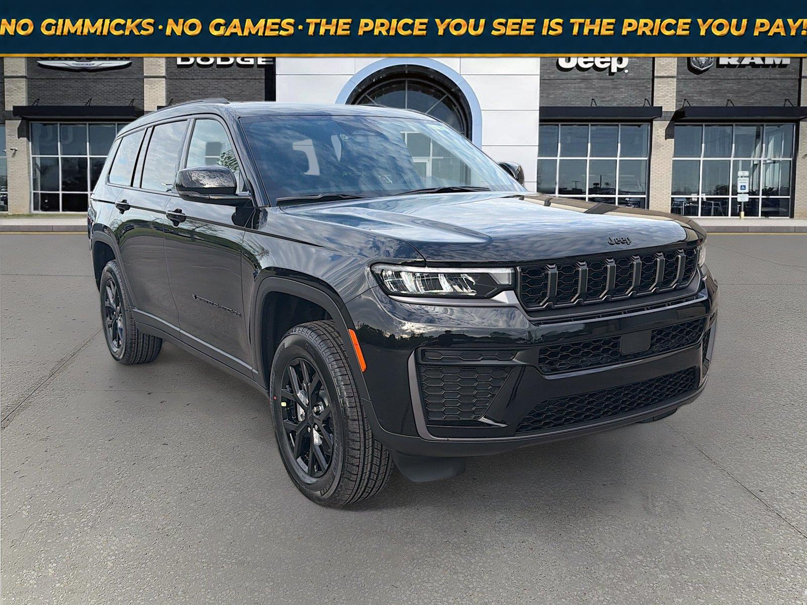Diamond Black Crystal Pearlcoat 2026 Jeep Grand Cherokee L SUV / Crossover Four-Wheel Drive 8-Speed Automatic