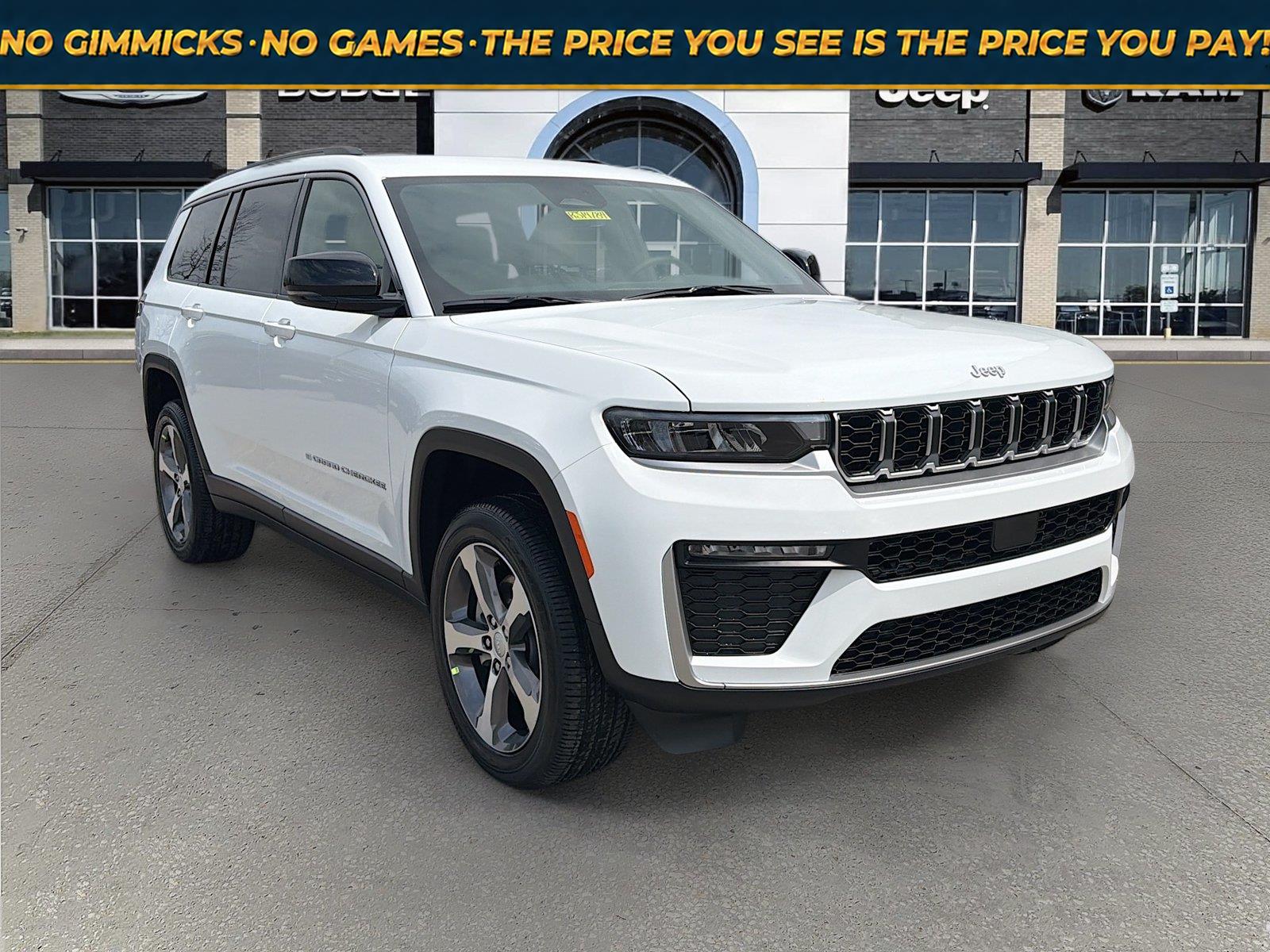 Bright White Clearcoat 2026 Jeep Grand Cherokee L SUV / Crossover Four-Wheel Drive 8-Speed Automatic