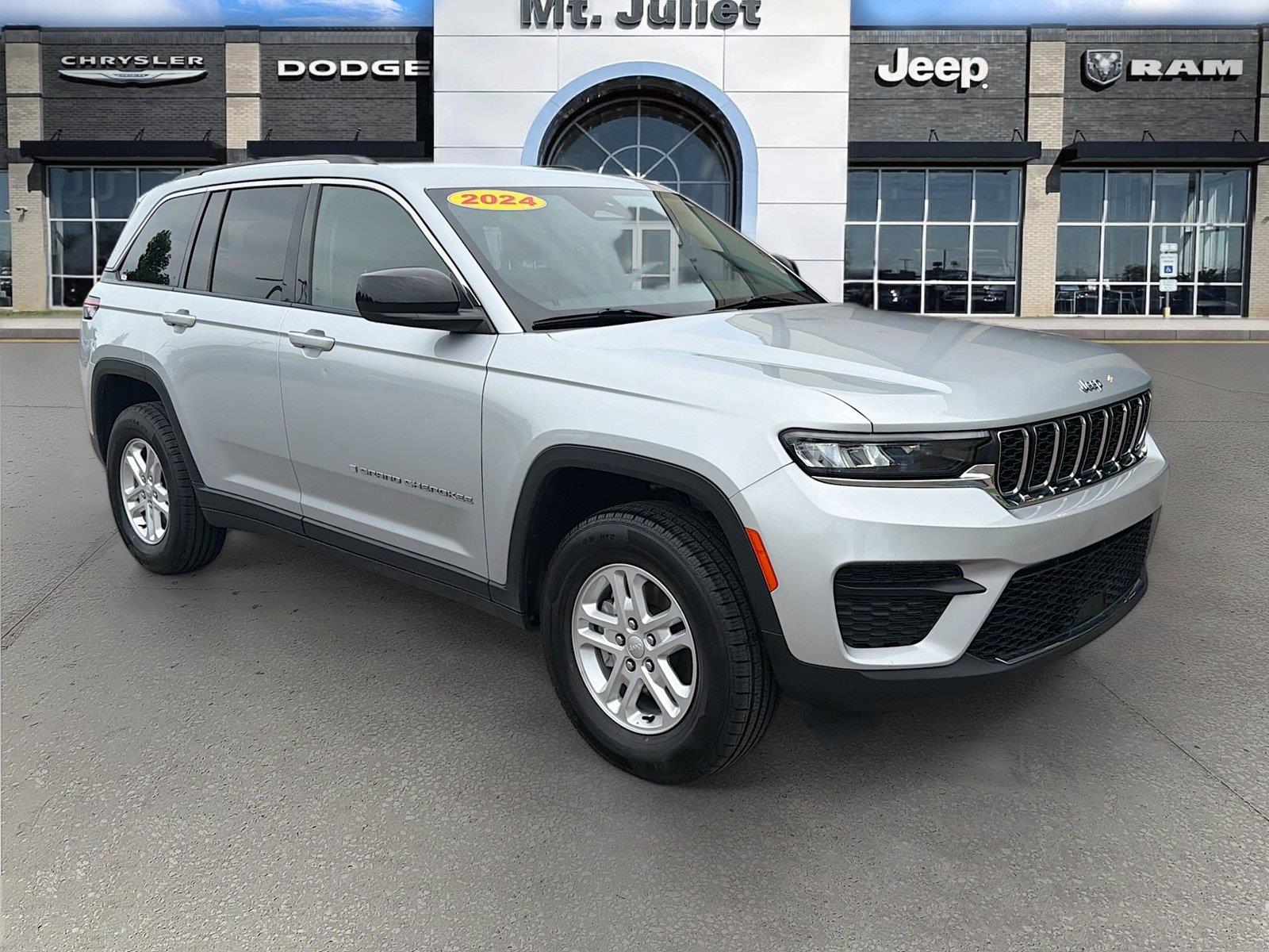 Silver Zynith 2024 Jeep Grand Cherokee SUV / Crossover 4X2 8-Speed Automatic