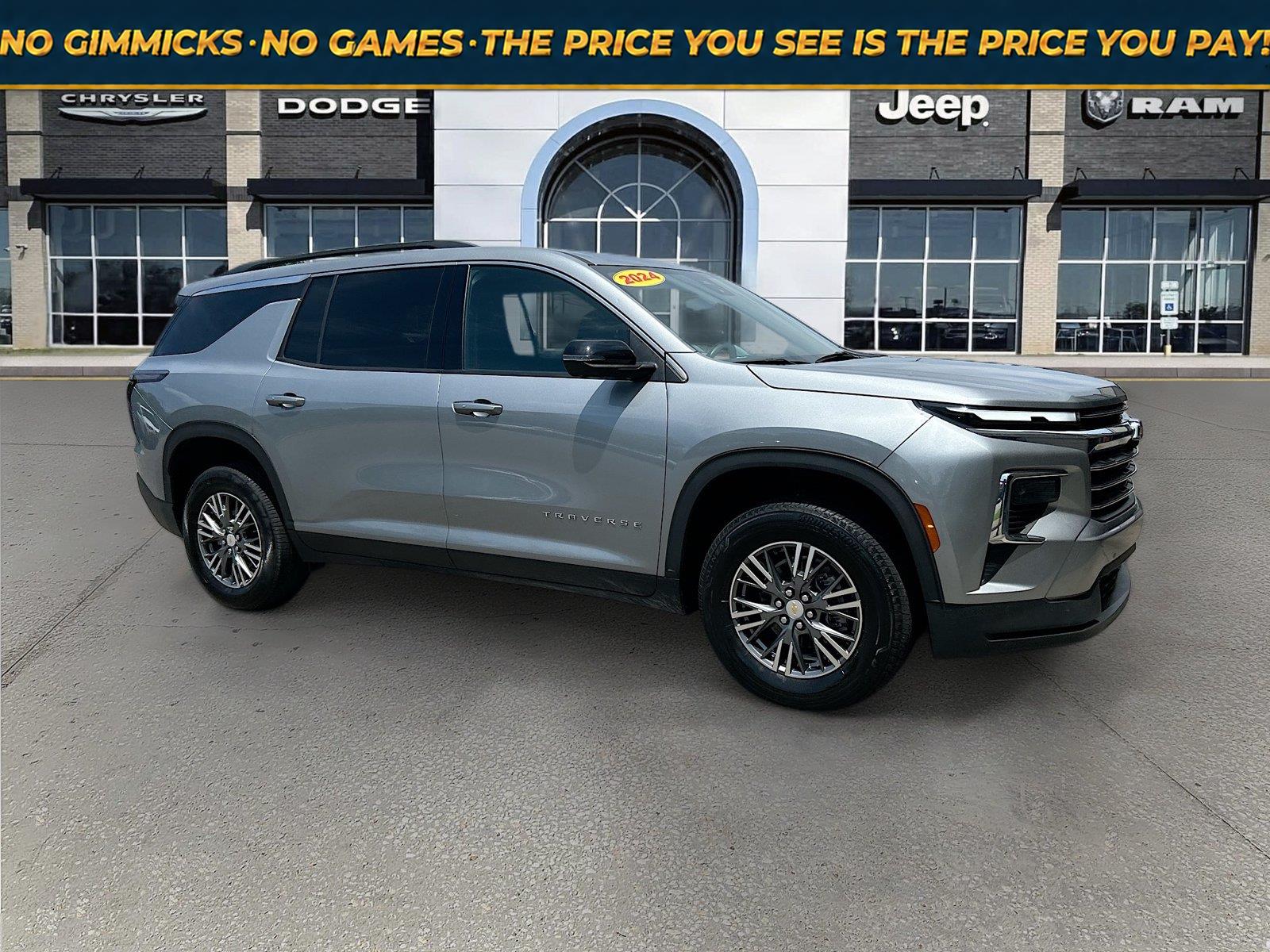Sterling Gray Metallic 2024 Chevrolet Traverse SUV / Crossover Front-Wheel Drive 8-Speed Automatic