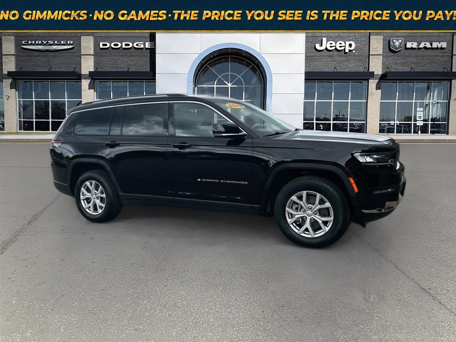 Diamond Black Crystal Pearlcoat 2022 Jeep Grand Cherokee L SUV / Crossover Four-Wheel Drive 8-Speed Automatic