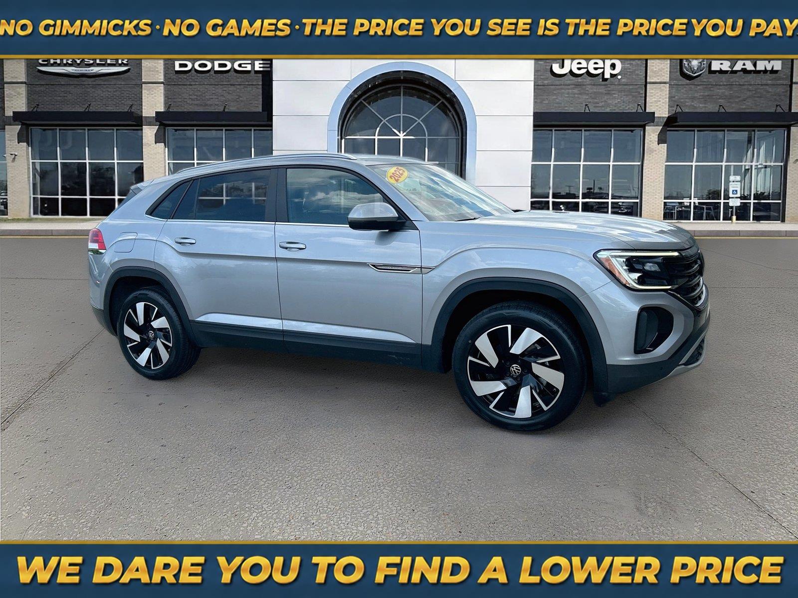 Pure Gray 2025 Volkswagen Atlas Cross Sport SUV / Crossover Front-Wheel Drive Automatic