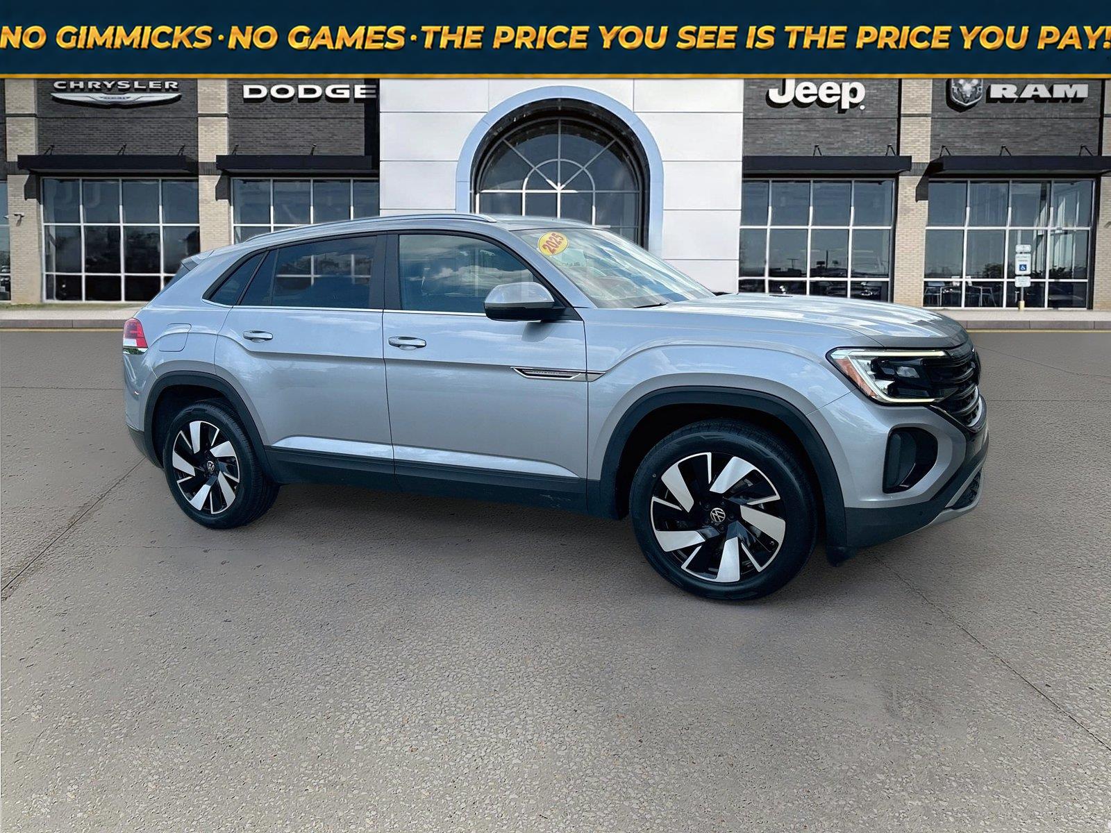 Pure Gray 2025 Volkswagen Atlas Cross Sport SUV / Crossover Front-Wheel Drive Automatic