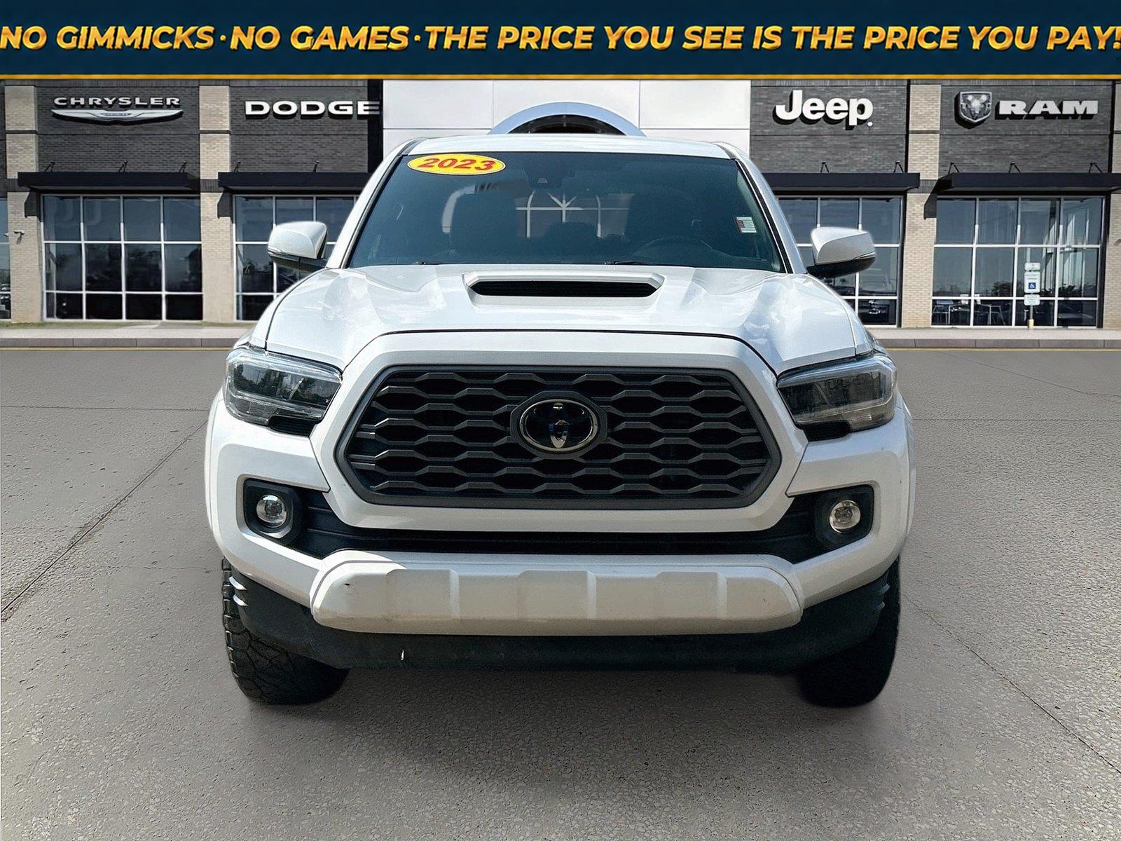 White (Wind Chill Pearl) 2023 Toyota Tacoma Pickup Truck Four-Wheel Drive Automatic