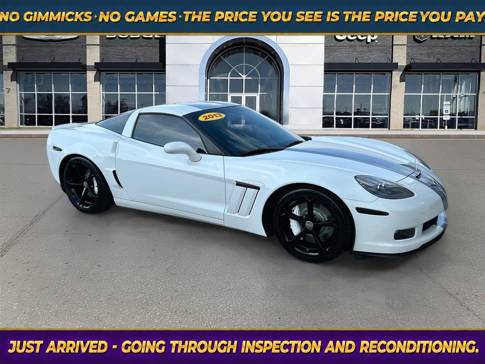 Arctic White 2013 Chevrolet Corvette Coupe Rear-Wheel Drive 6-Speed Automatic