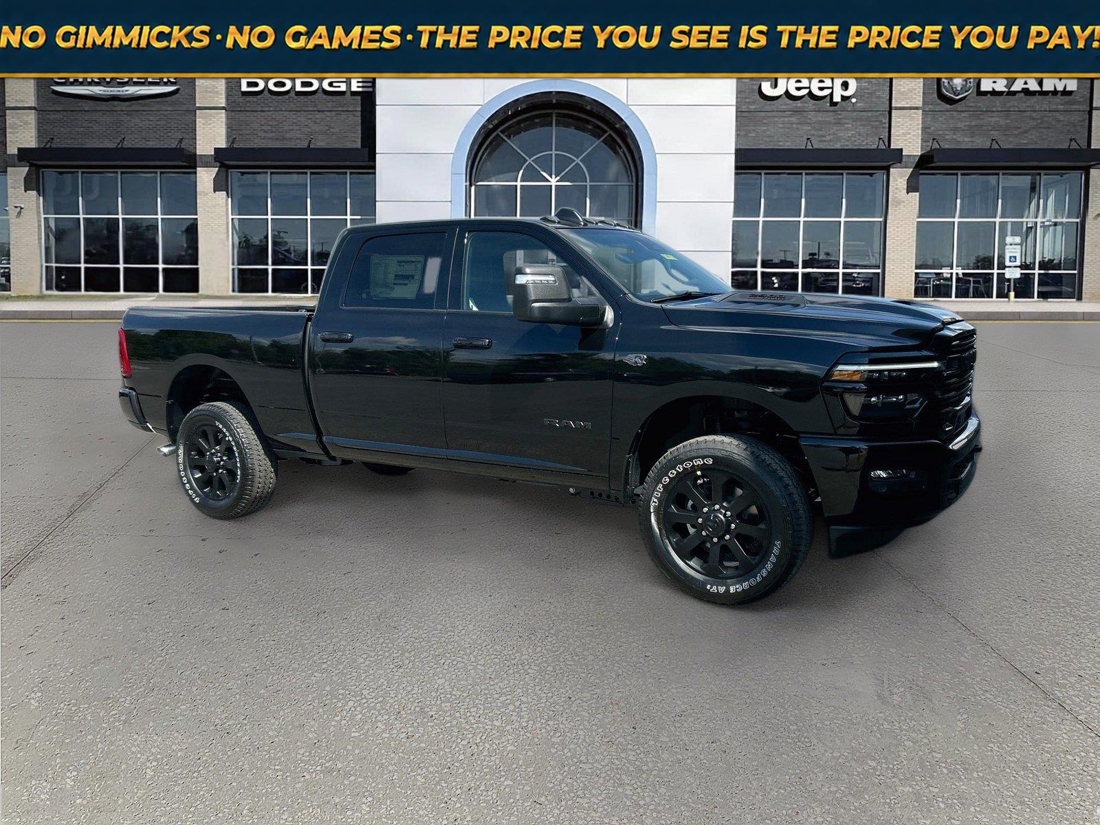 Diamond Black Crystal Pearlcoat 2027 RAM 2500 Pickup Truck Four-Wheel Drive 8-Speed Automatic