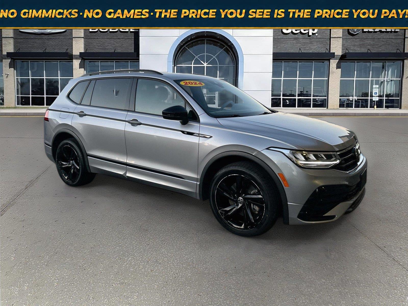  2024 Volkswagen Tiguan SE R-Line Black FWD   