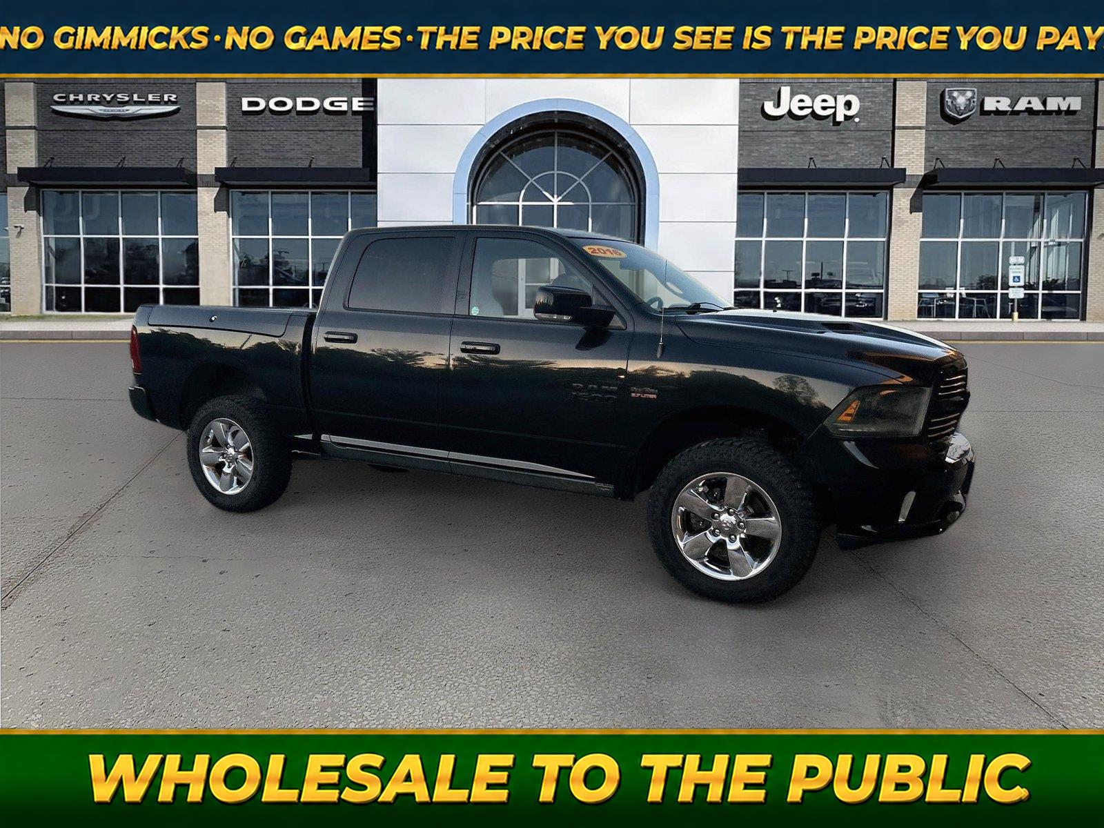 Brilliant Black Crystal Pearl 2016 RAM 1500 Pickup Truck Four-Wheel Drive 8-Speed Automatic