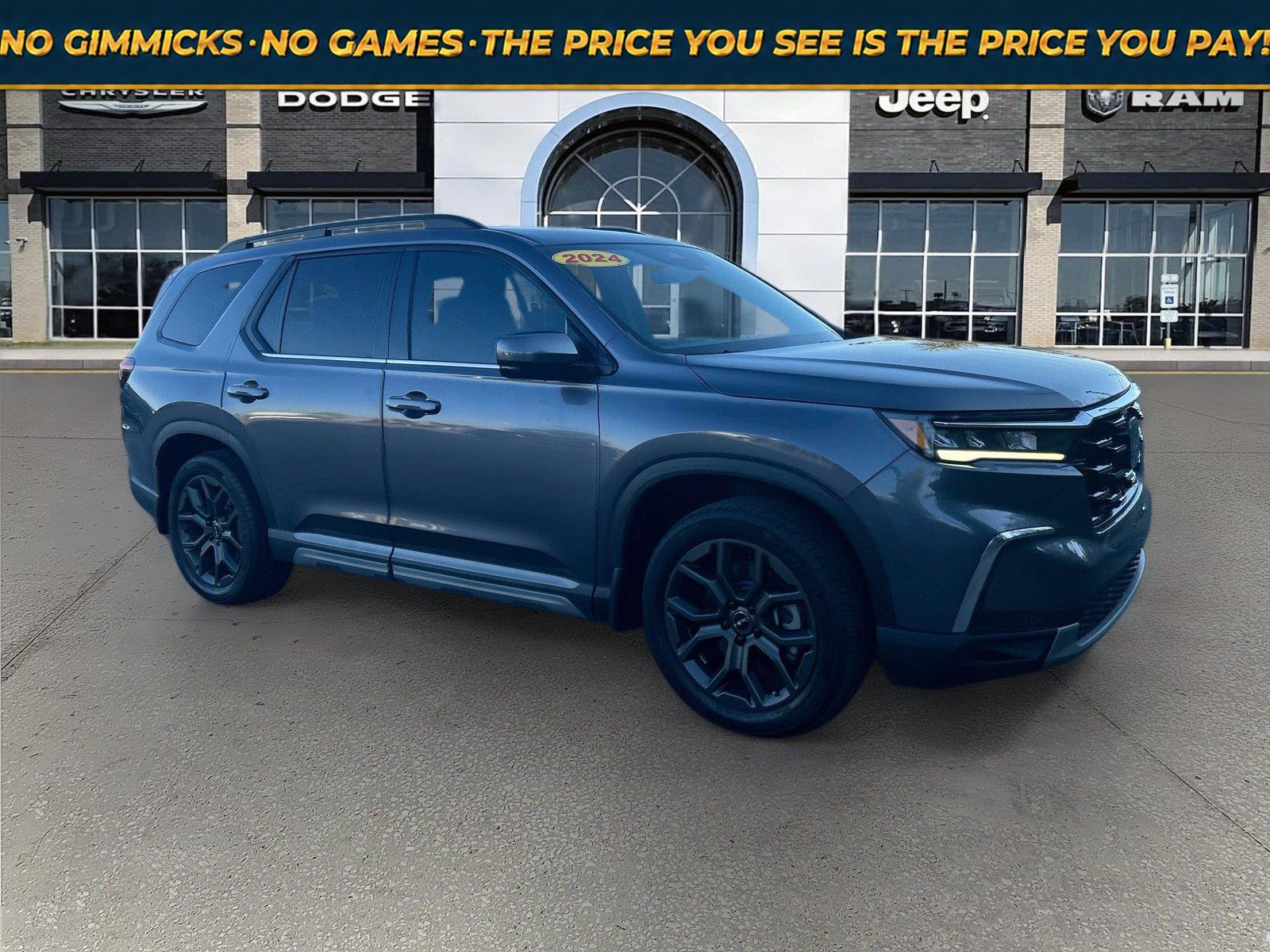 Gray (Modern Steel Metallic) 2024 Honda Pilot SUV / Crossover Front-Wheel Drive Automatic
