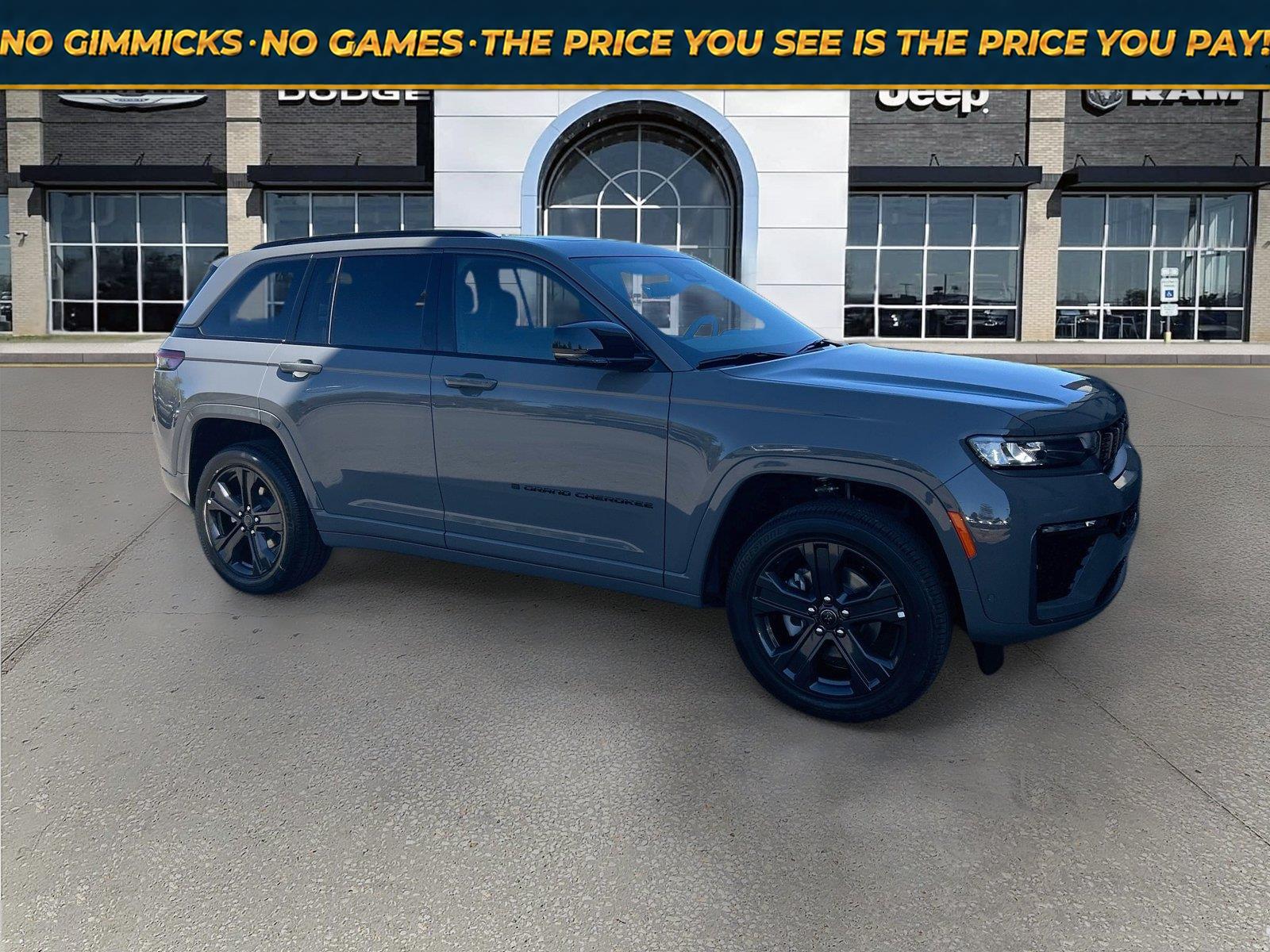 Sting-Gray Clearcoat 2027 Jeep Grand Cherokee SUV / Crossover Four-Wheel Drive 8-Speed Automatic