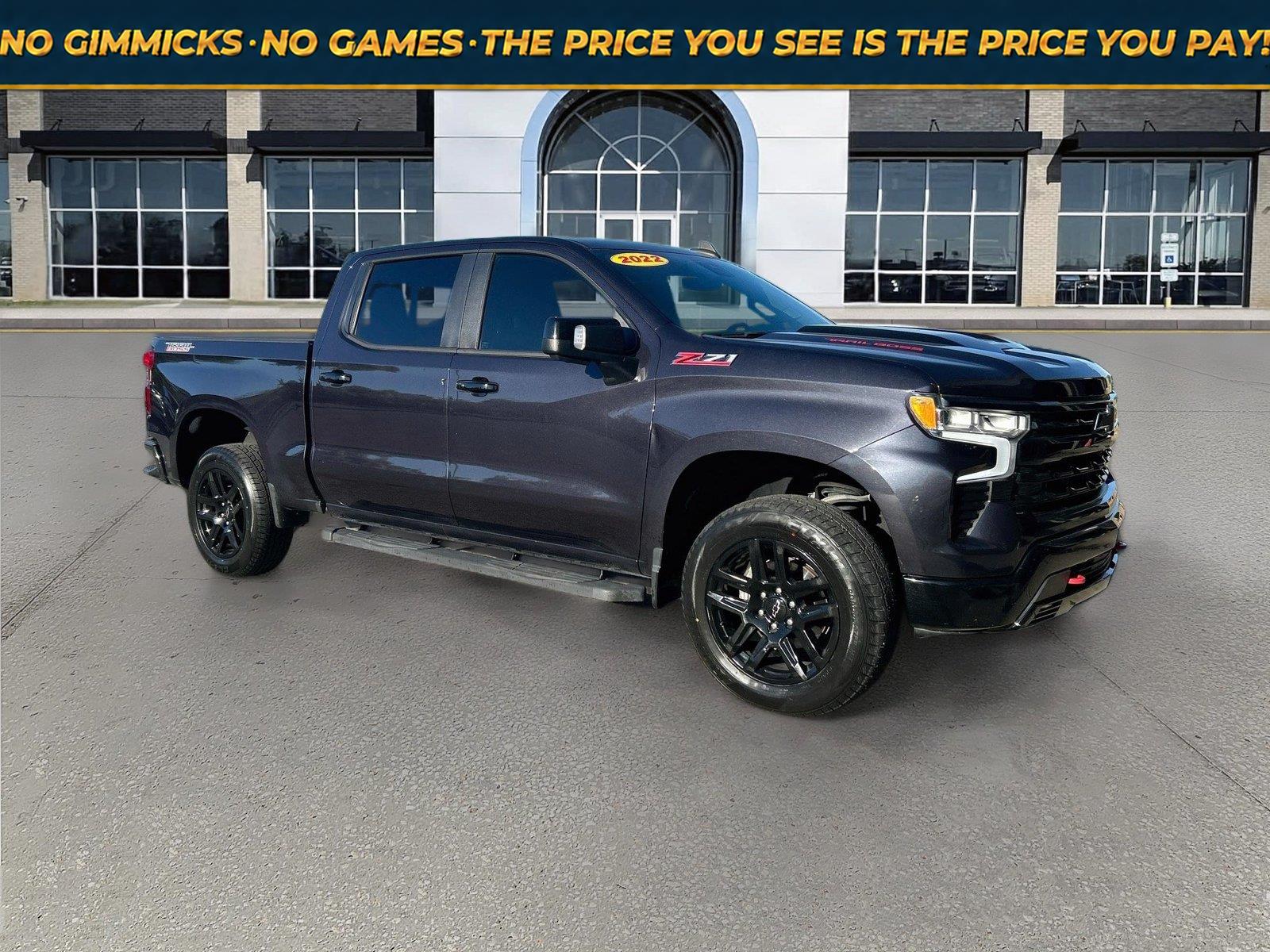 Dark Ash Metallic 2022 Chevrolet Silverado 1500 Pickup Truck Four-Wheel Drive Automatic