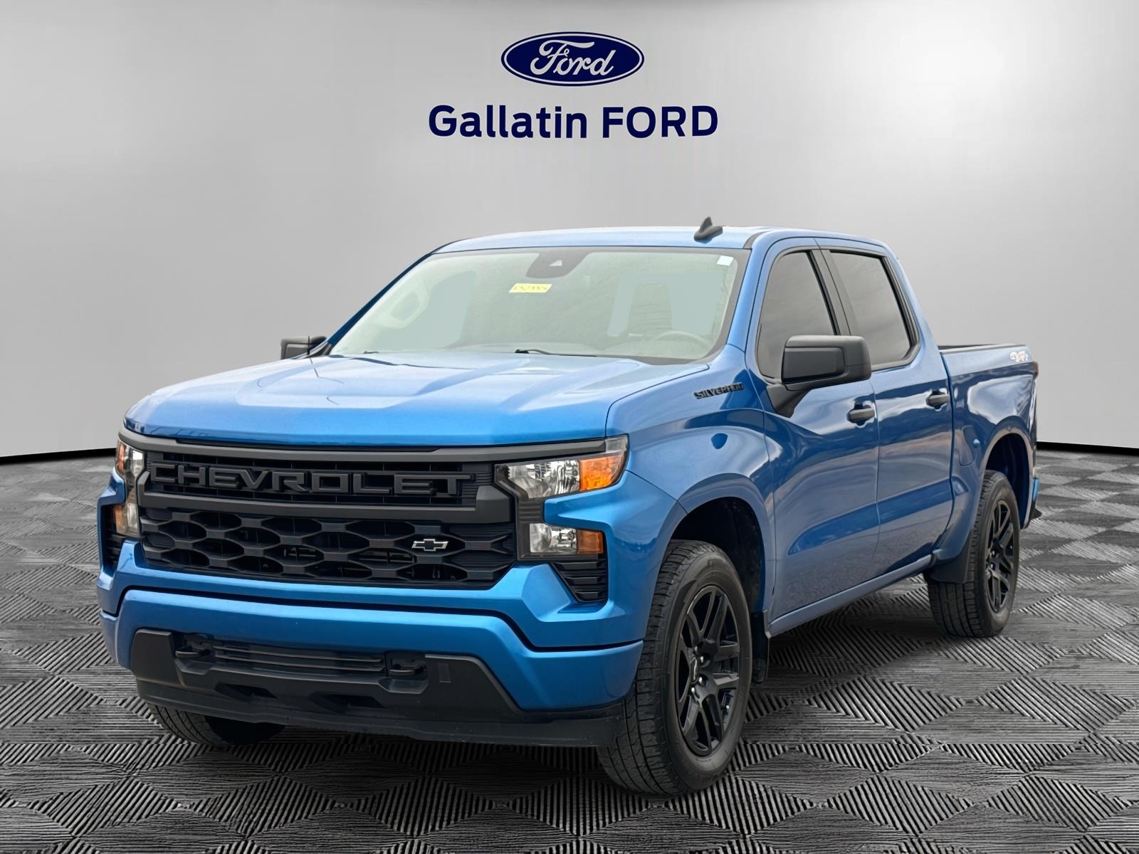 2022 Chevrolet Silverado 1500 Custom 