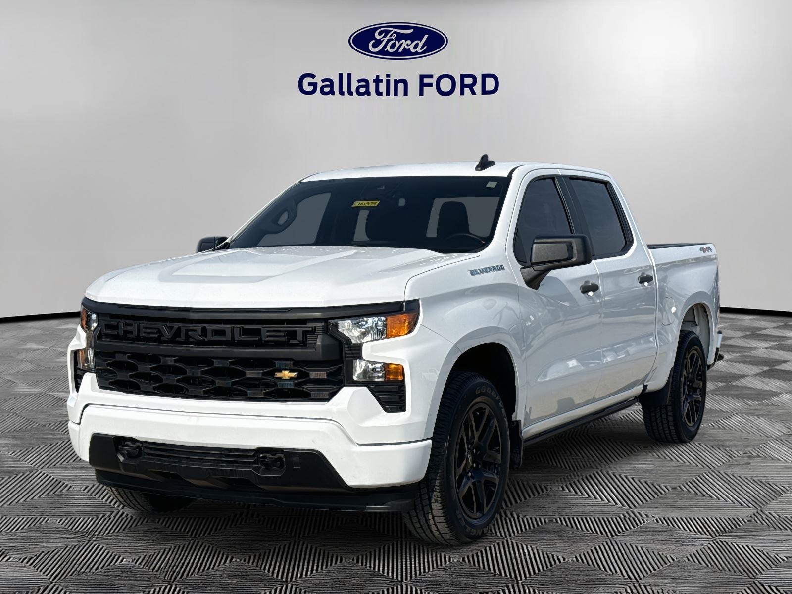 2023 Chevrolet Silverado 1500 Custom 