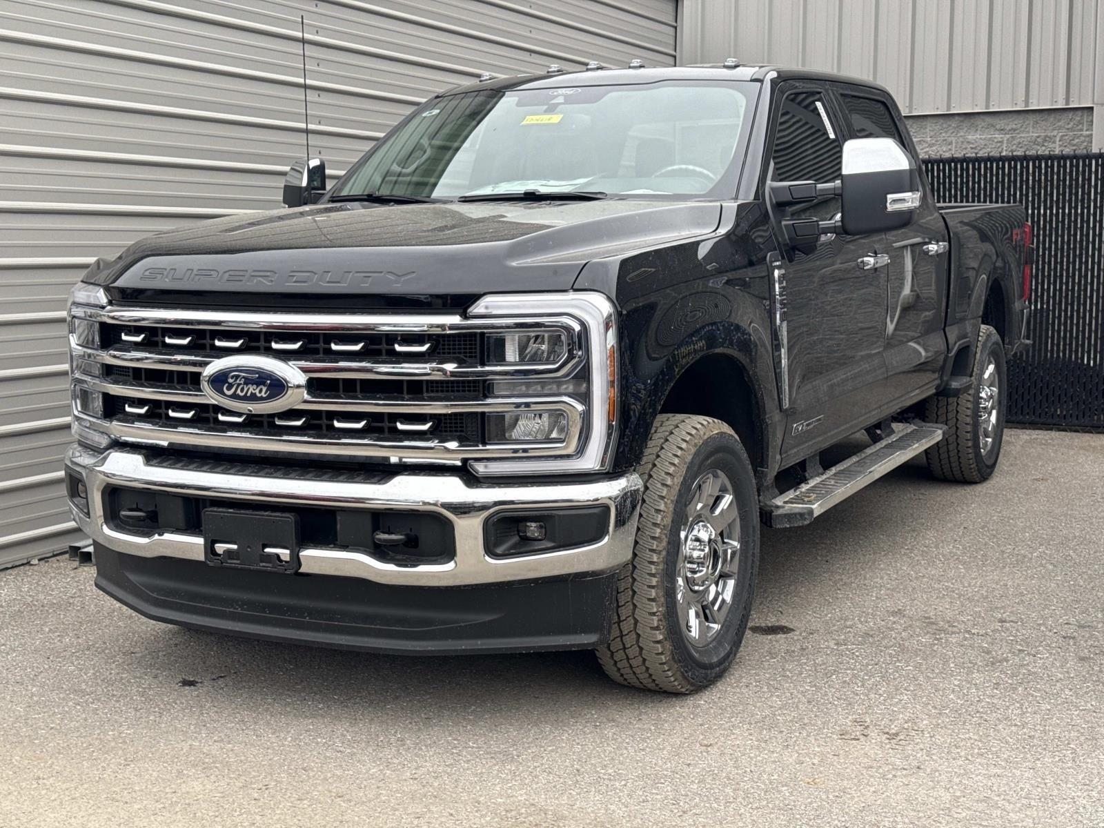 2026 Ford F-250 Super Duty Lariat Crew Cab 4WD