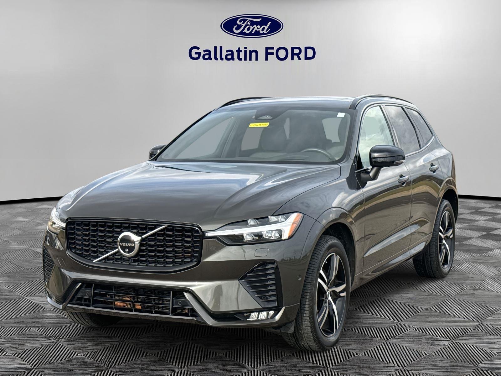 2022 Volvo XC60 B5 R-Design FWD