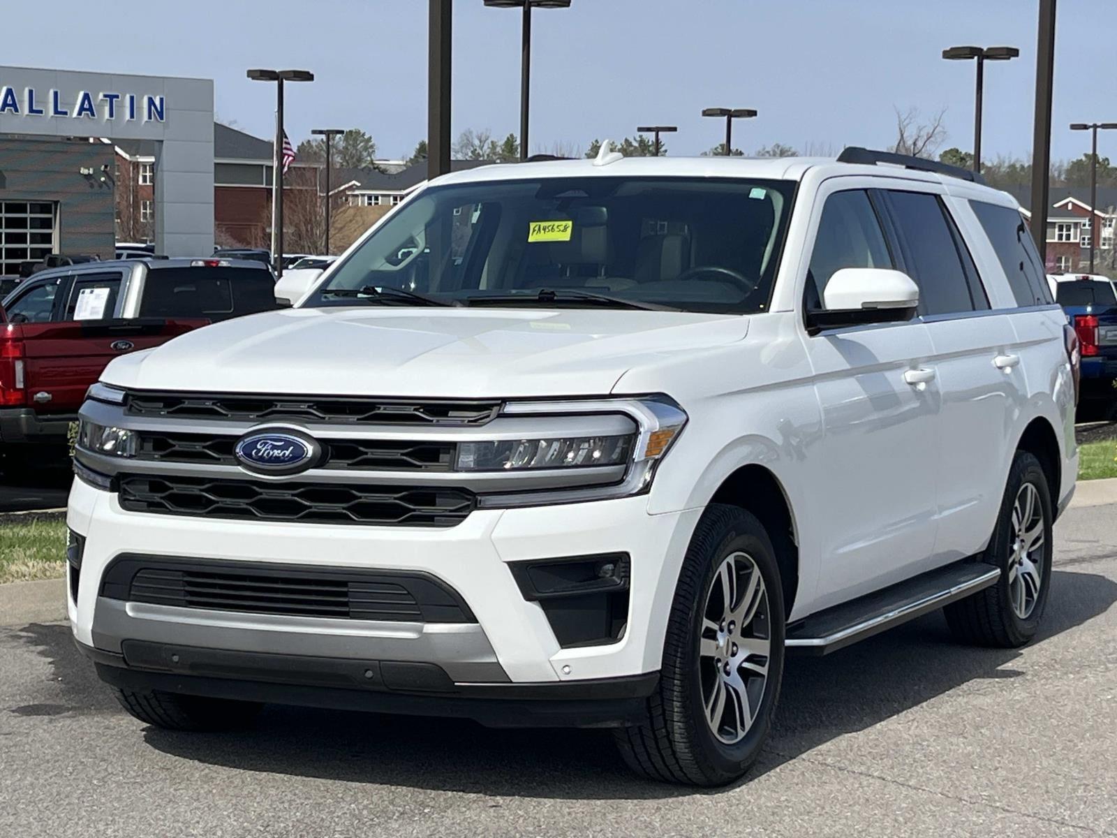 2022 Ford Expedition XLT RWD
