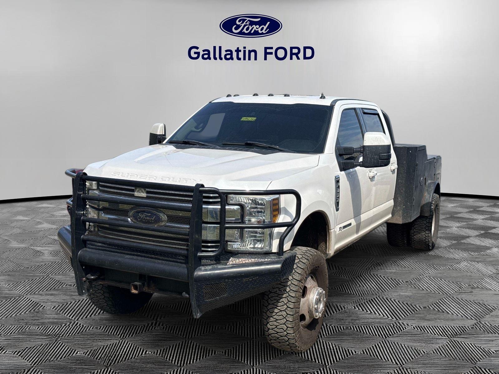 2018 Ford F-350 Super Duty Lariat Crew Cab LB DRW 4WD