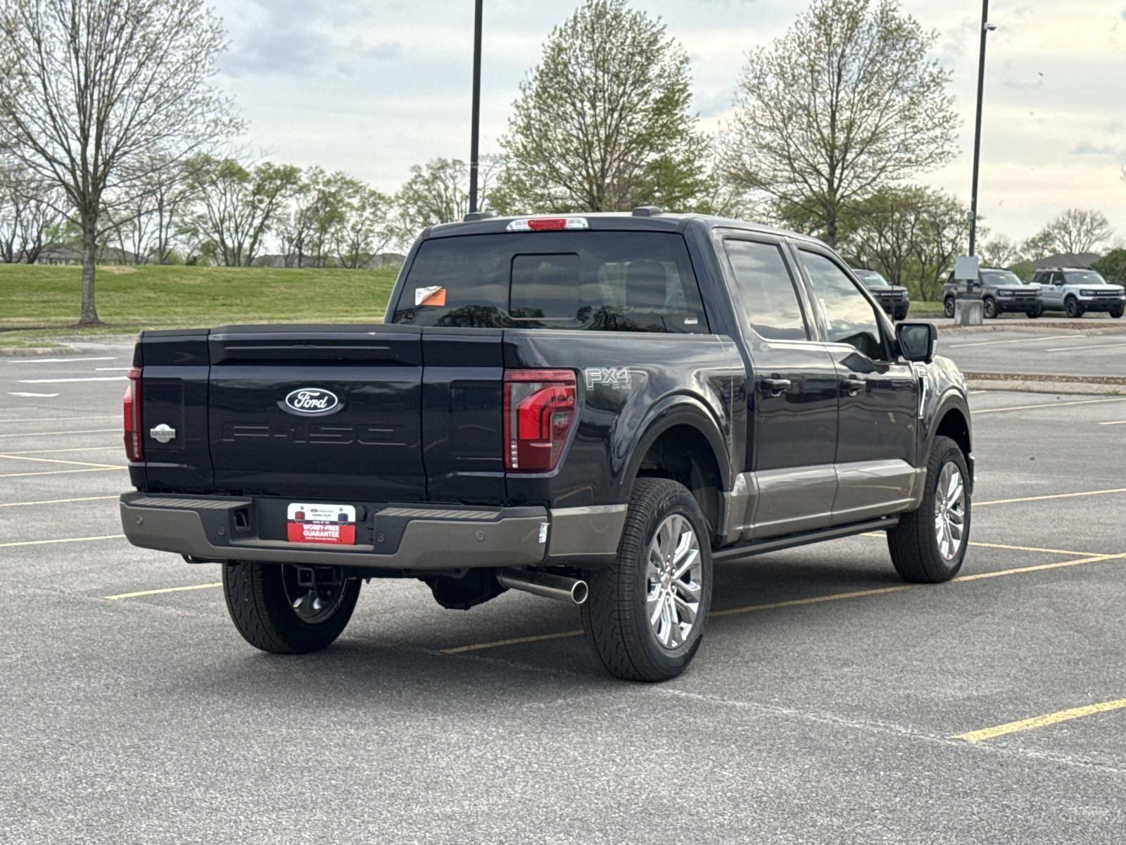 View vehicle photo 4