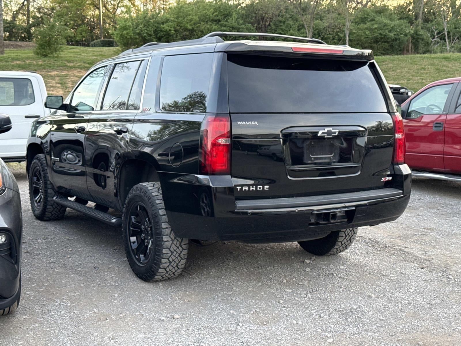 View vehicle photo 5