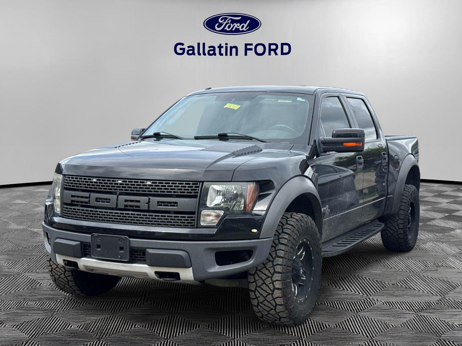 Tuxedo Black Metallic 2012 Ford F-150 SVT Raptor SuperCrew 4WD Pickup Truck Four-Wheel Drive 6-Speed Automatic Overdrive