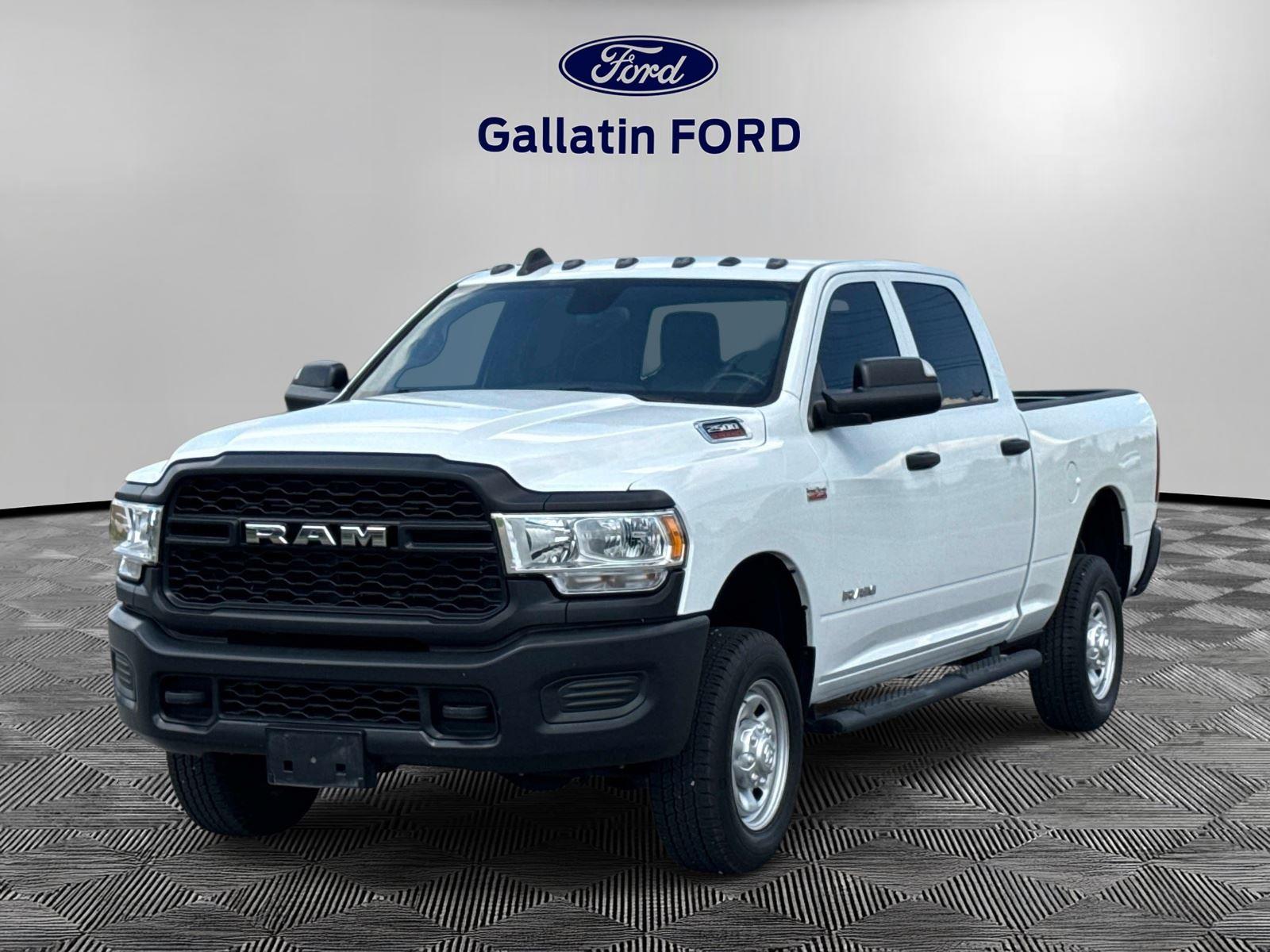 Bright White Clearcoat 2022 RAM 2500 Pickup Truck Four-Wheel Drive Automatic