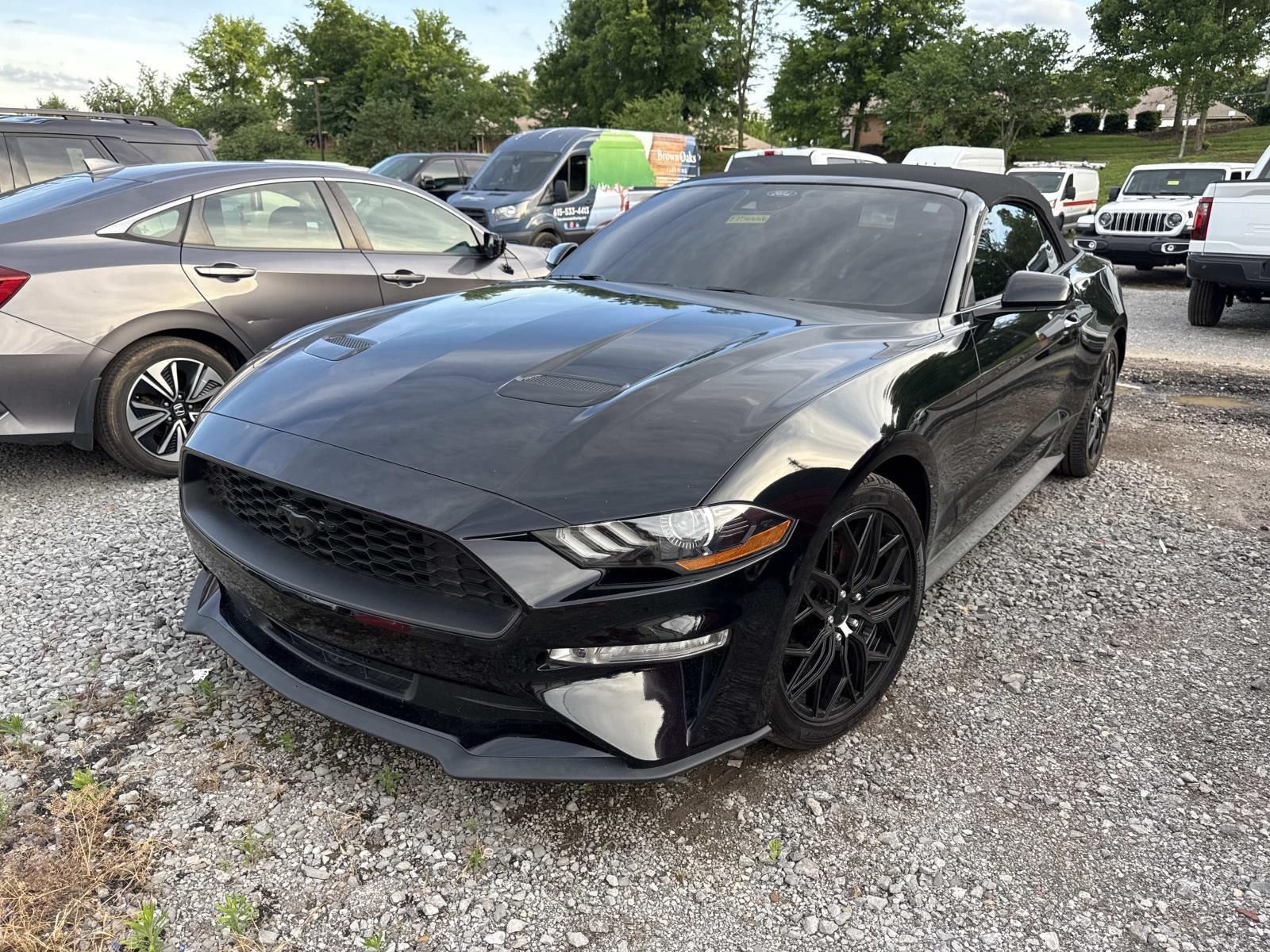 Shadow Black 2021 Ford Mustang Convertible Rear-Wheel Drive 6-Speed Manual