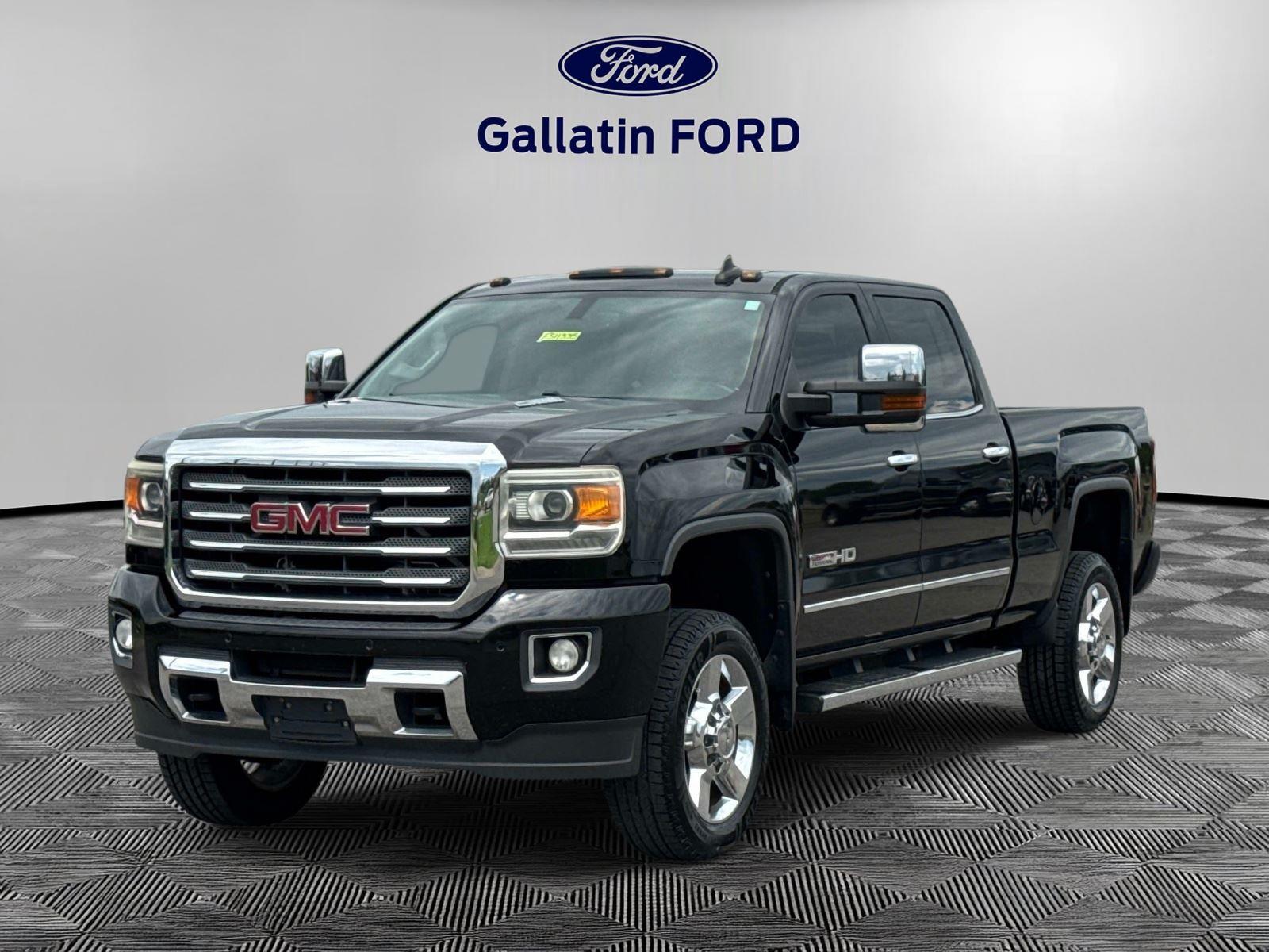 Onyx Black 2015 GMC Sierra 2500HD Pickup Truck Four-Wheel Drive 6-Speed Automatic