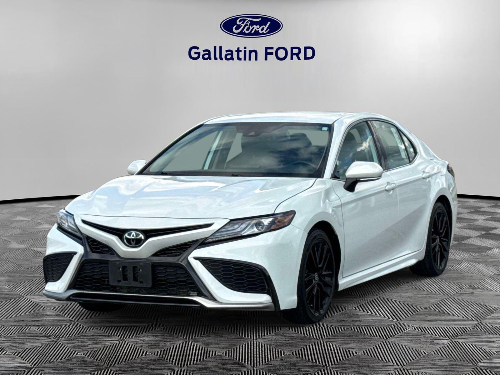 White 2024 Toyota Camry Sedan Front-Wheel Drive Automatic