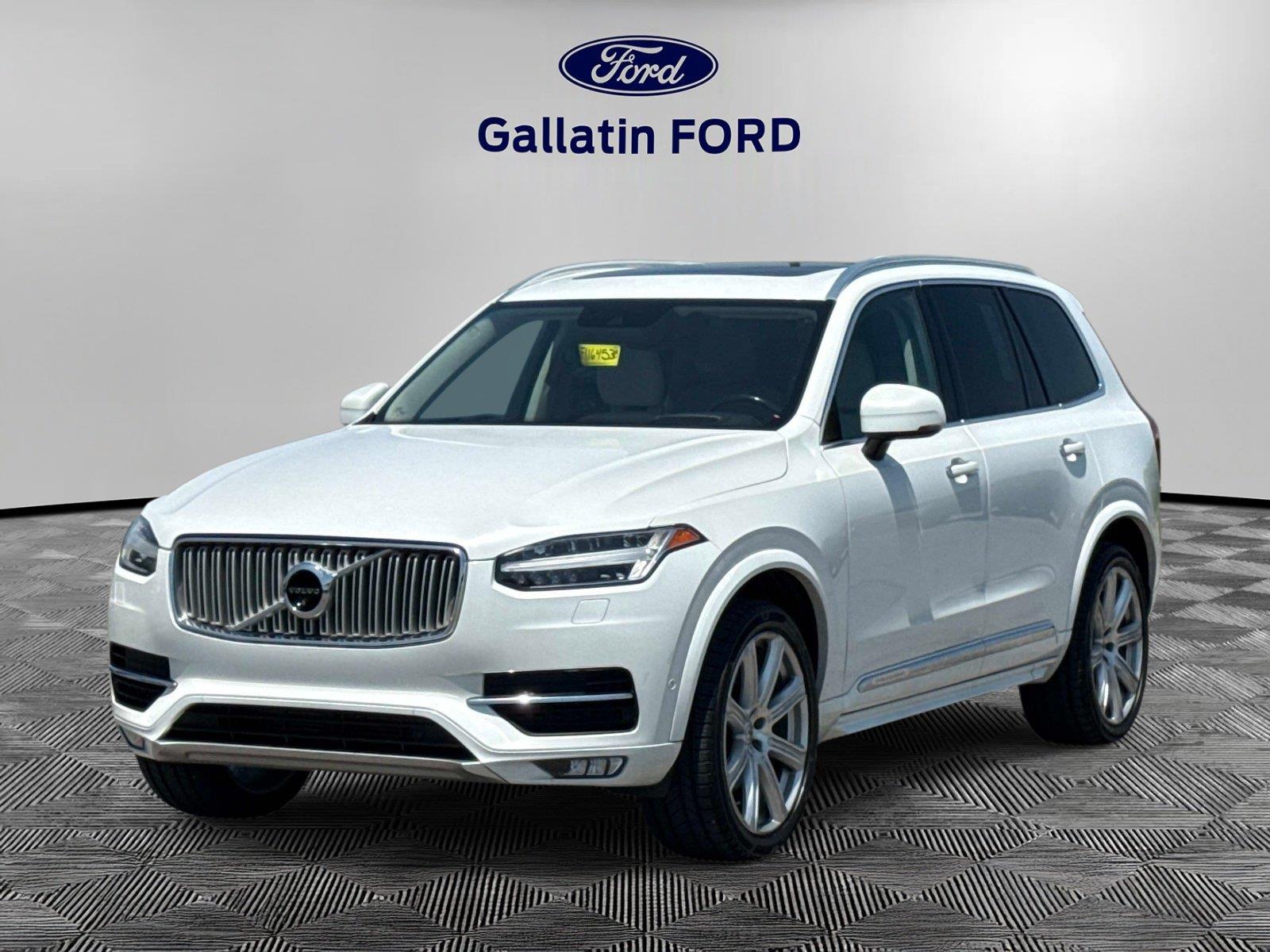Crystal White Pearl Metallic 2017 Volvo XC90 SUV / Crossover All-Wheel Drive Automatic