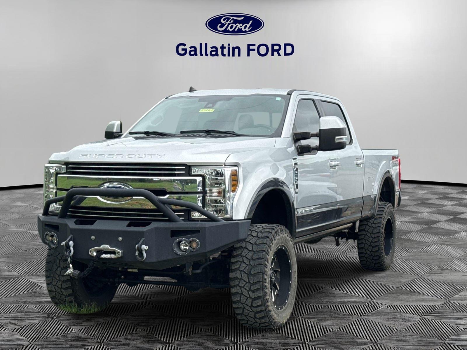 Ingot Silver Metallic 2019 Ford F-250 Super Duty Pickup Truck Four-Wheel Drive 6-Speed Automatic