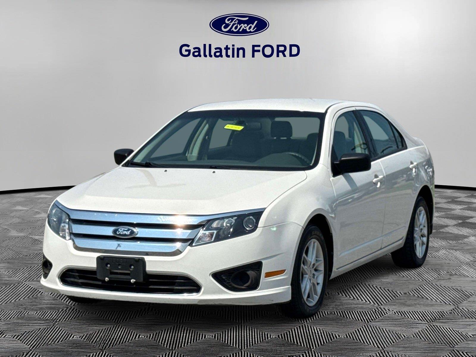 White Suede 2012 Ford Fusion Sedan Front-Wheel Drive 6-Speed Automatic