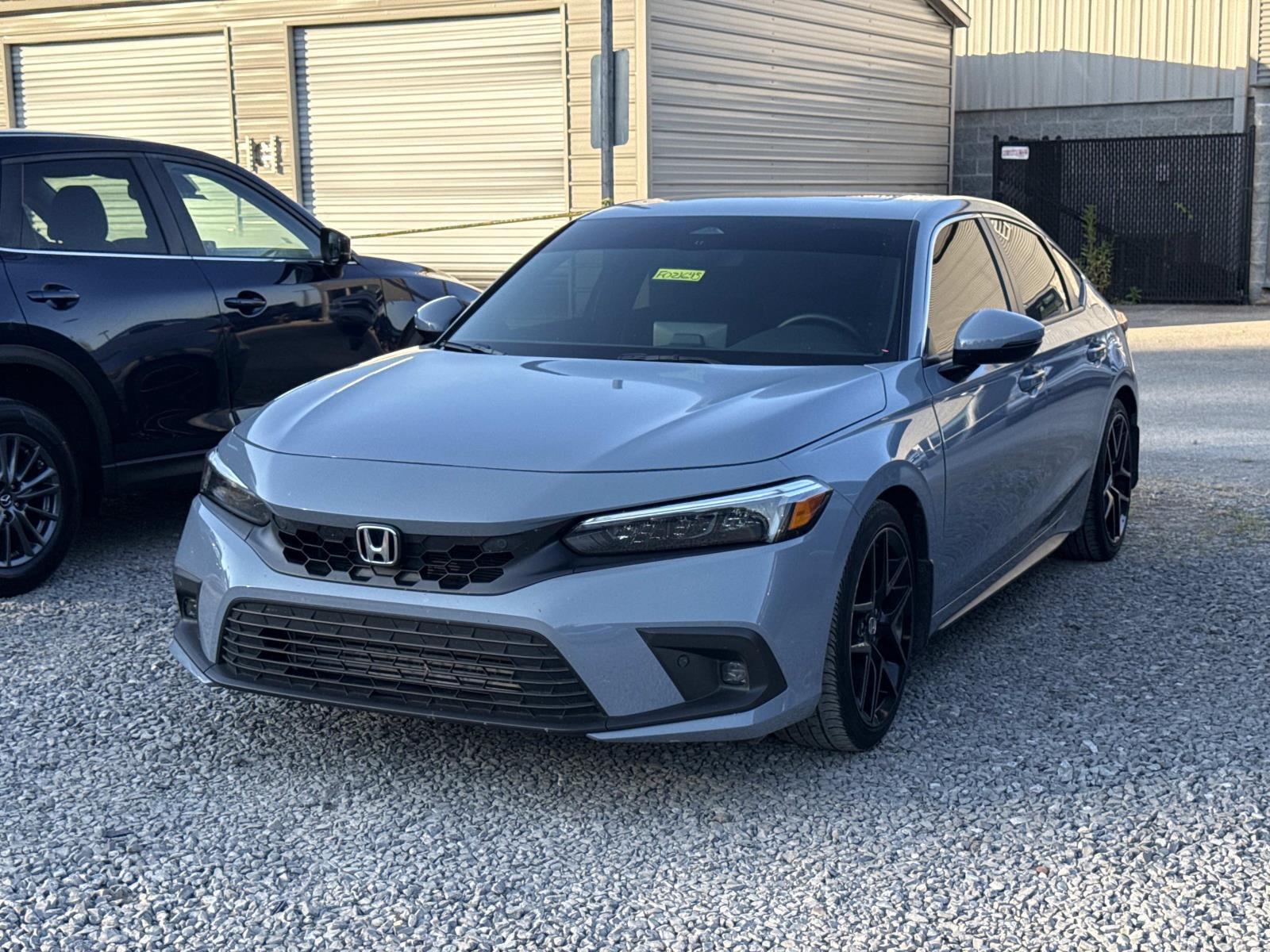 Sonic Gray Pearl 2024 Honda Civic Hatchback Hatchback Front-Wheel Drive 6-Speed Manual