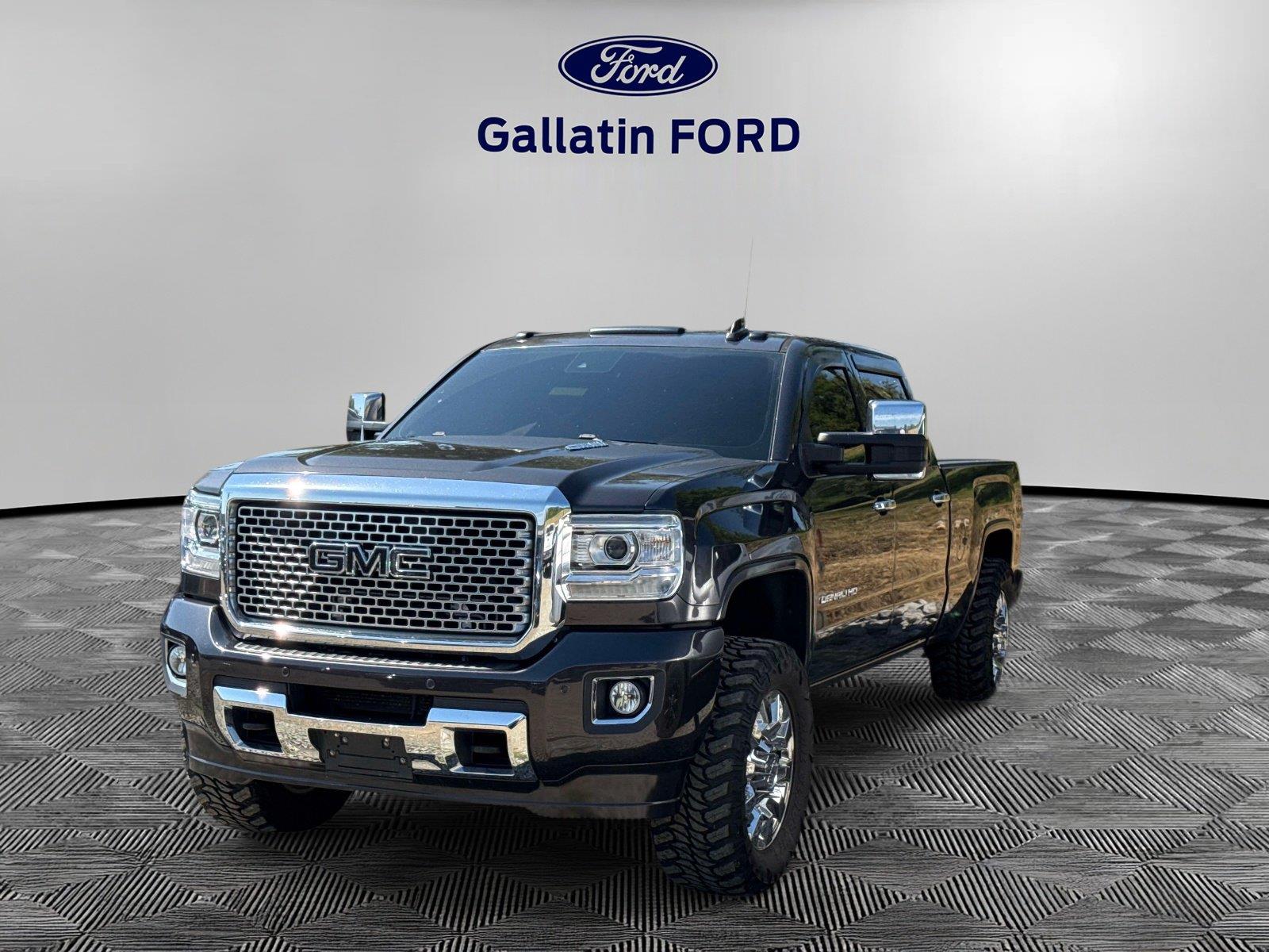 Gray (Iridium Metallic) 2015 GMC Sierra 2500HD Pickup Truck Four-Wheel Drive 6-Speed Automatic