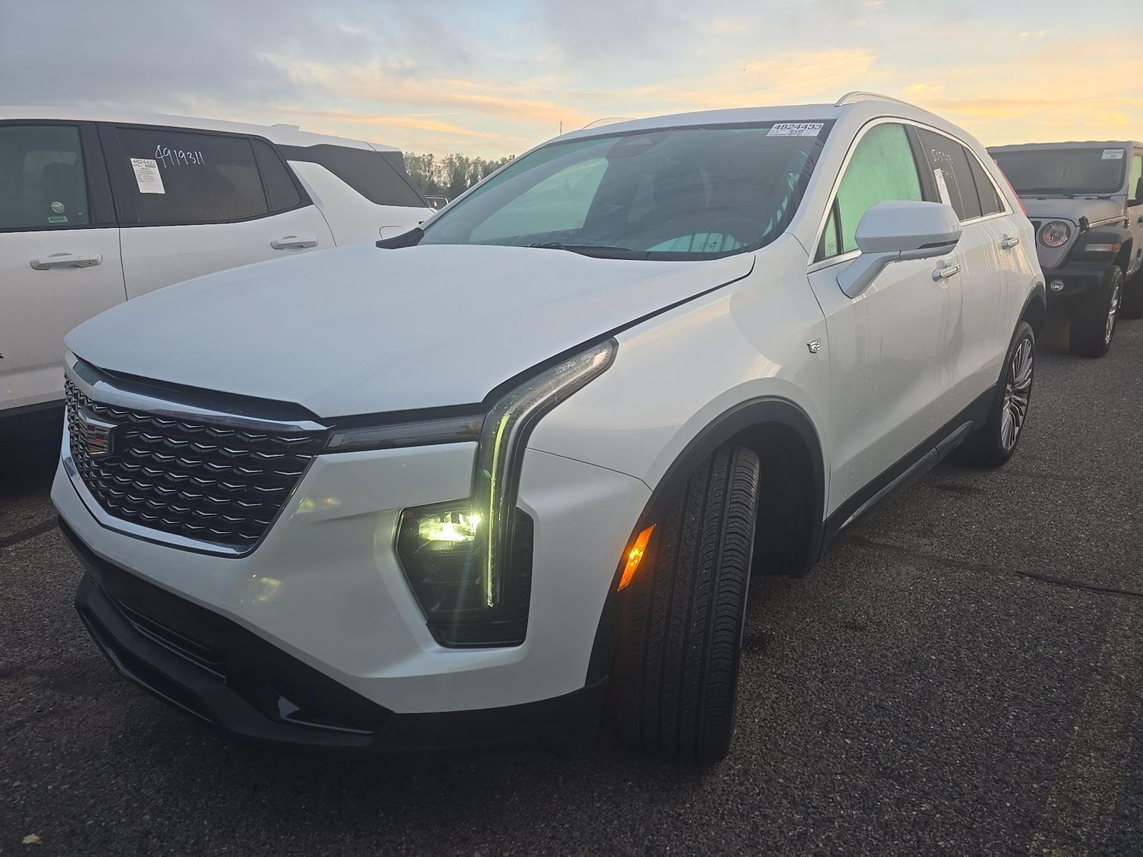 2024 Cadillac XT4 Premium Luxury