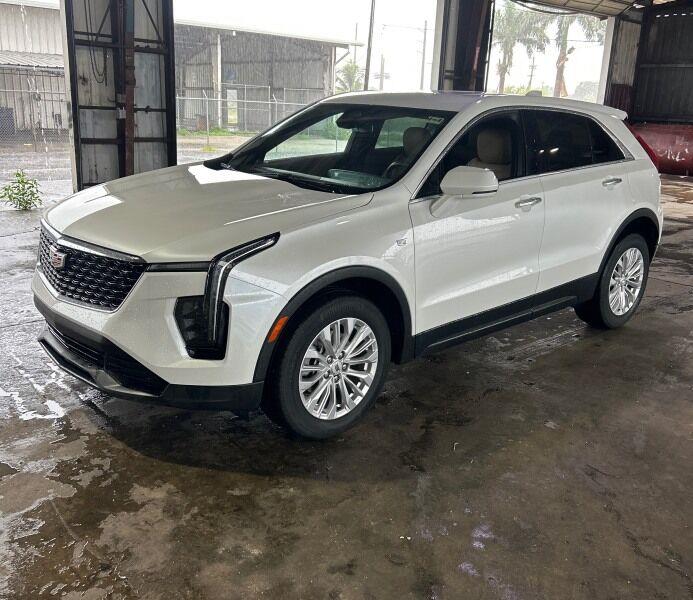 2024 Cadillac XT4 Luxury