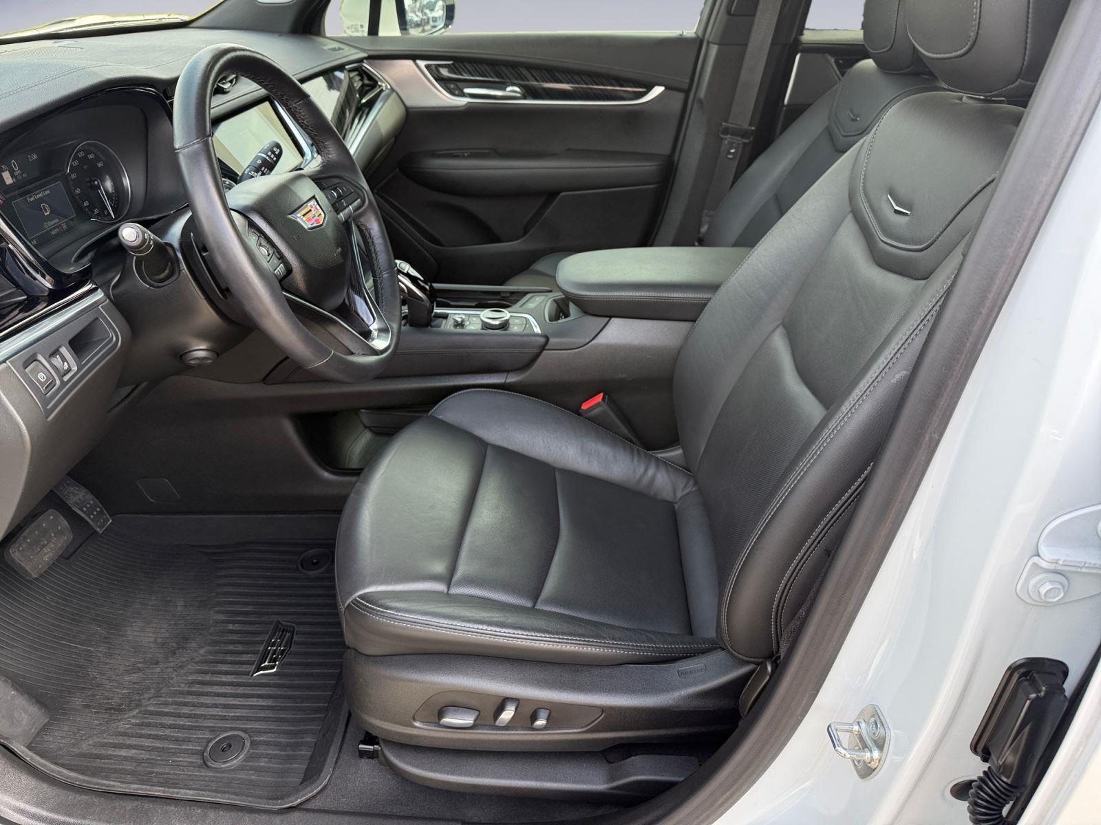 2024 Cadillac XT6 Premium Luxury - Photo 14