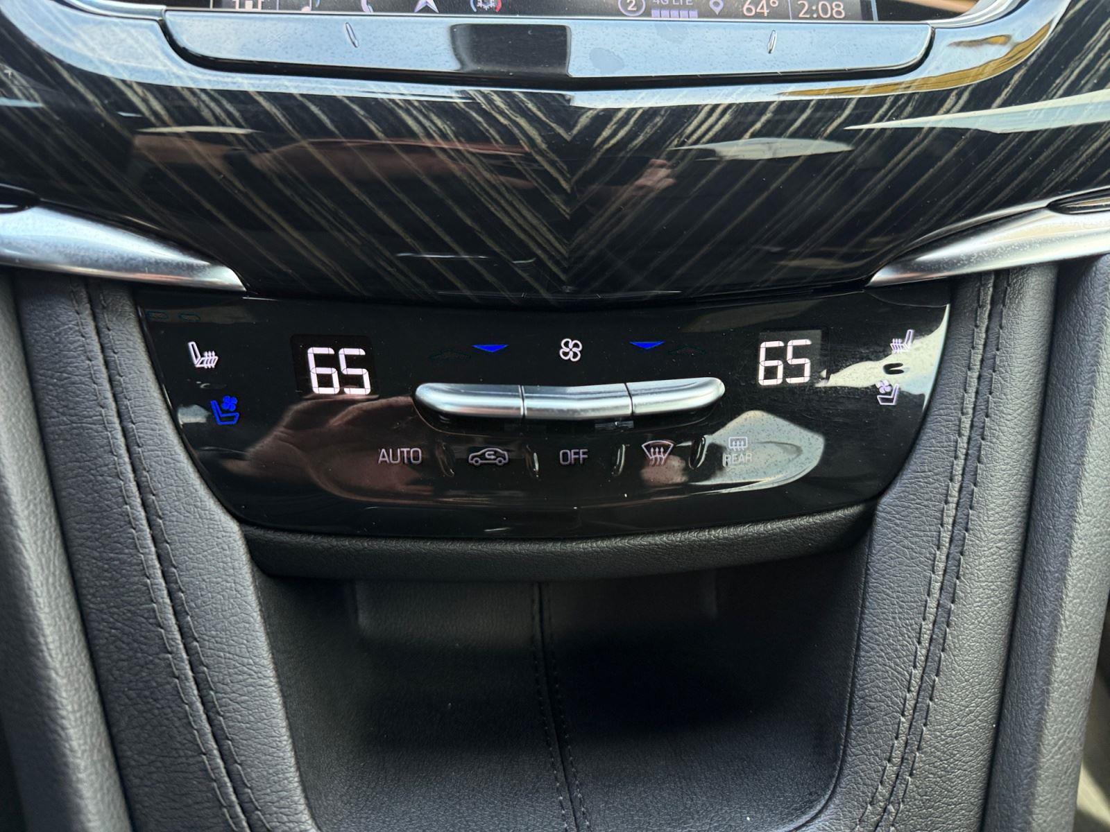 2024 Cadillac XT6 Premium Luxury - Photo 32