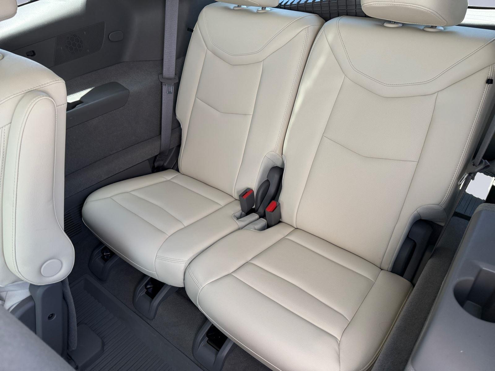 2024 Cadillac XT6 Premium Luxury - Photo 18