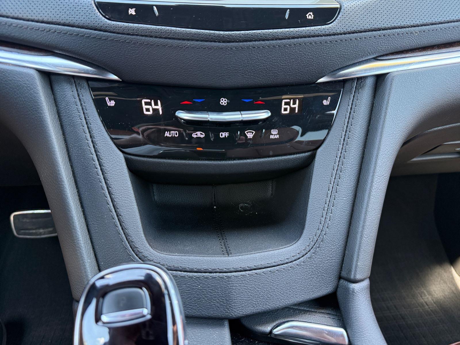 2023 Cadillac XT5 Sport - Photo 32