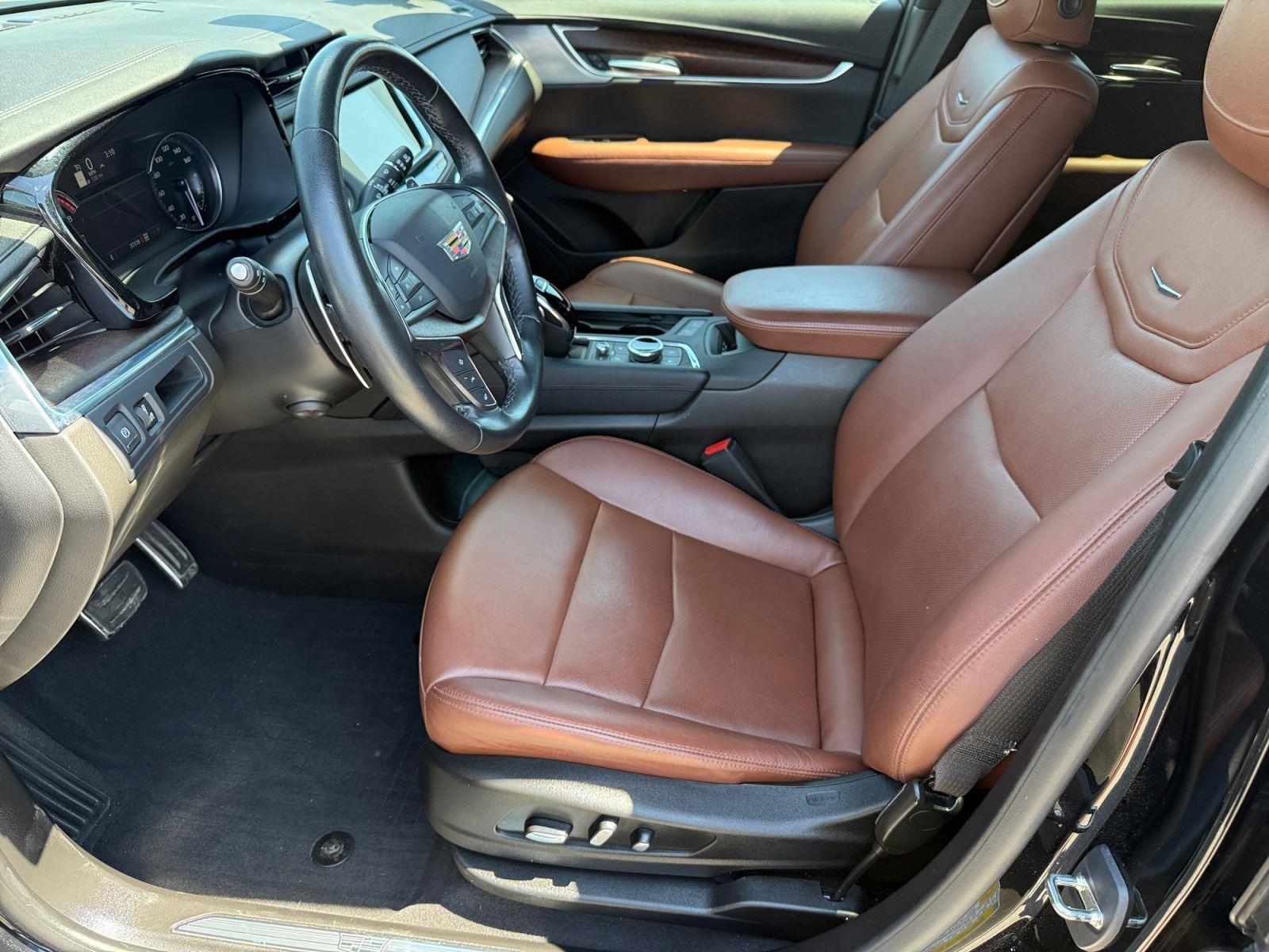 2023 Cadillac XT5 Sport - Photo 11