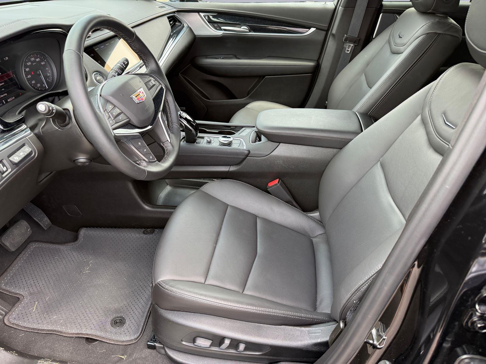 2026 Cadillac XT5 Premium Luxury - Photo 10