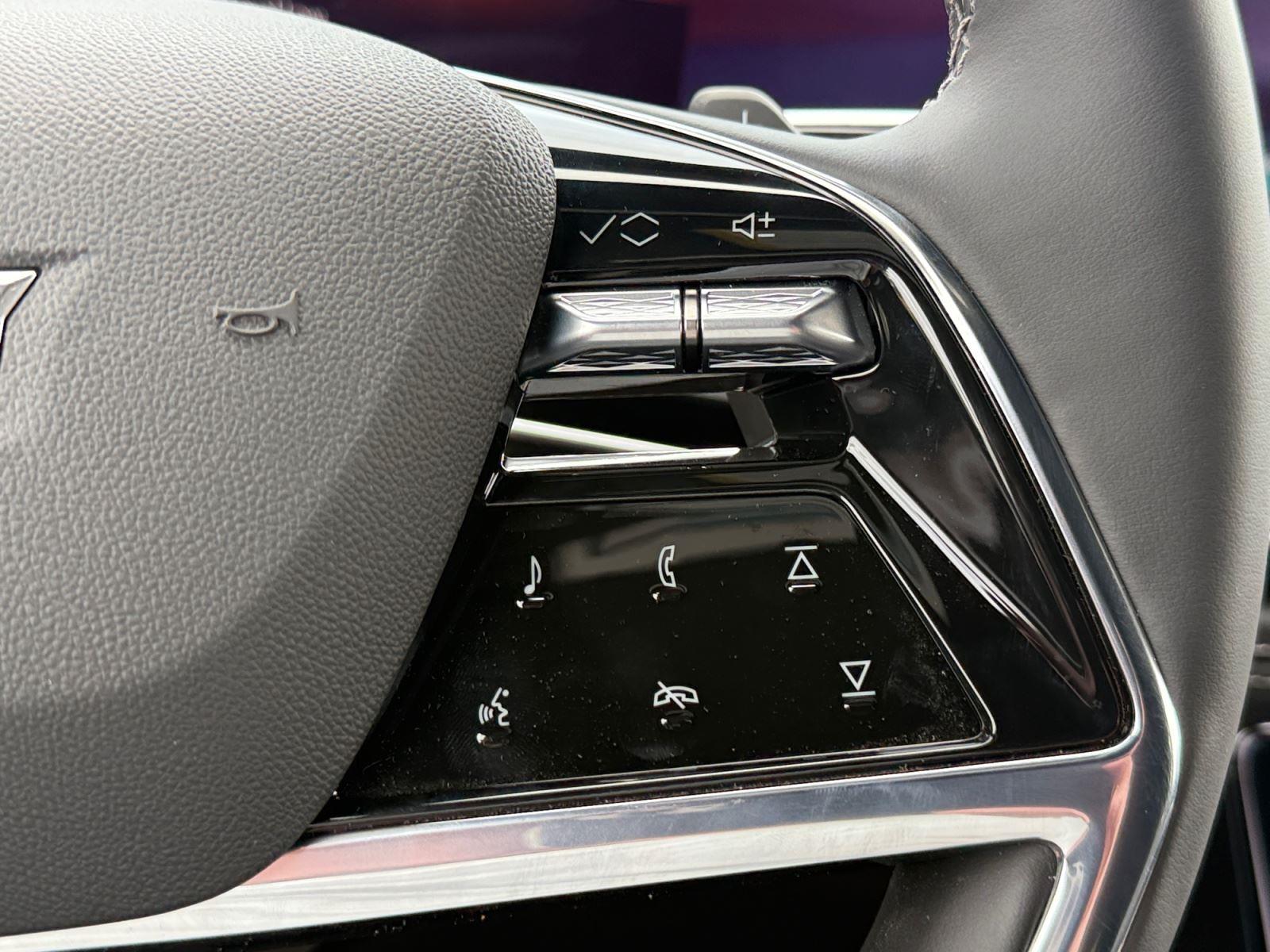 2026 Cadillac Escalade Sport - Photo 21