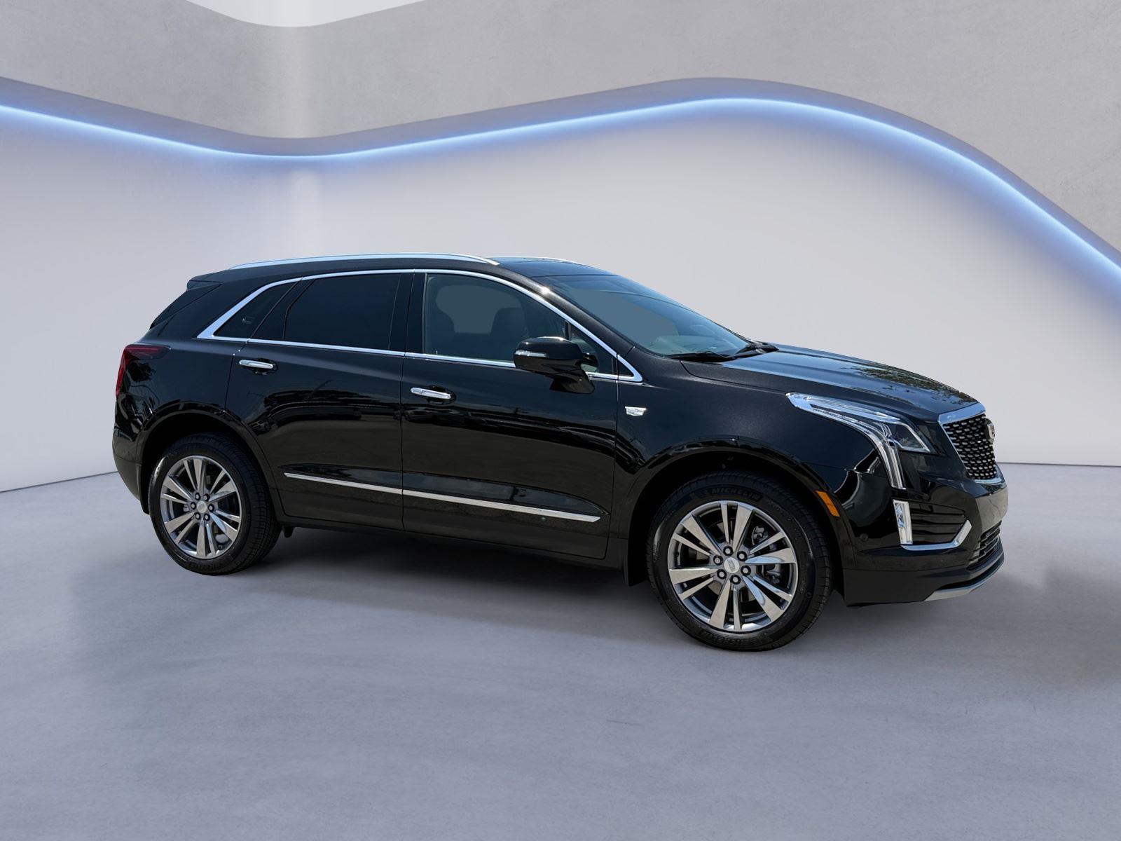Stellar Black Metallic 2026 Cadillac XT5 SUV / Crossover Front-Wheel Drive 9-Speed Automatic