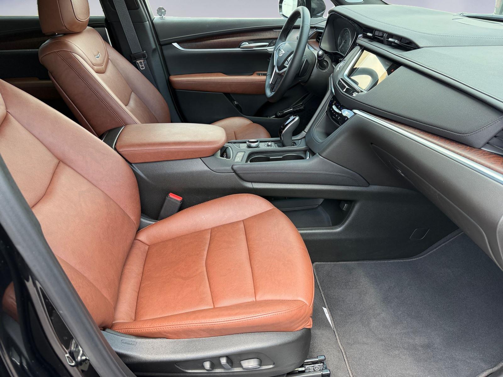 2026 Cadillac XT5 Premium Luxury - Photo 13